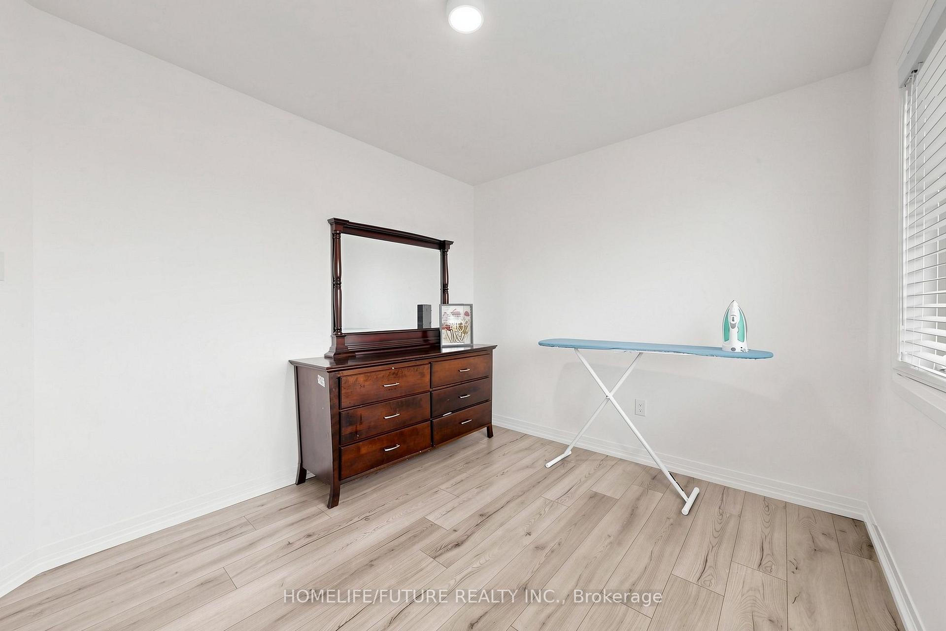 Photo 37 of 1 Bavin Street, Clarington, Bowmanville — HOMEH