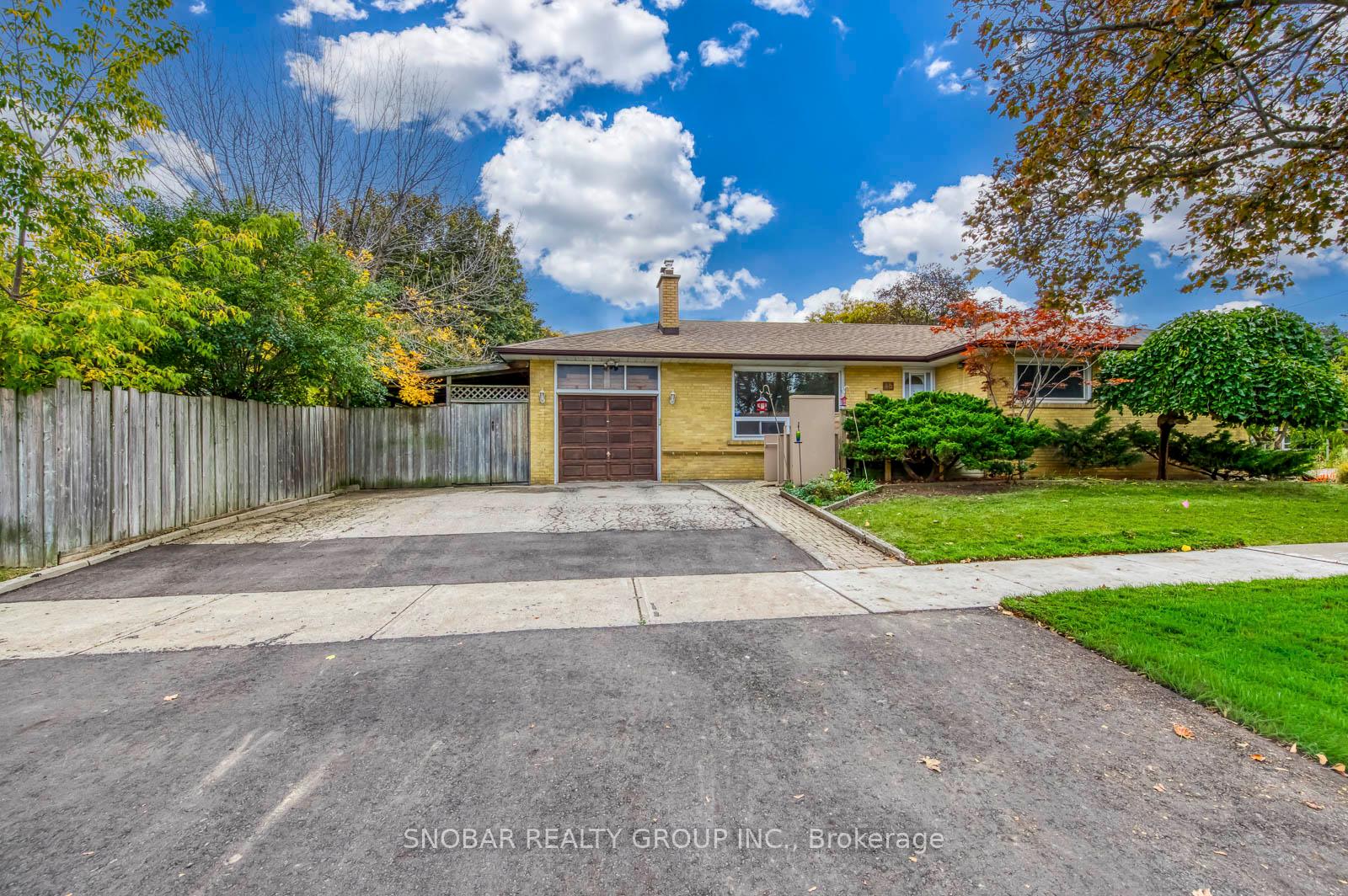 Photo 1 of 48 Sedgebrook Crescent, Etobicoke, Eringate-Centennial-West Deane — HOMEH