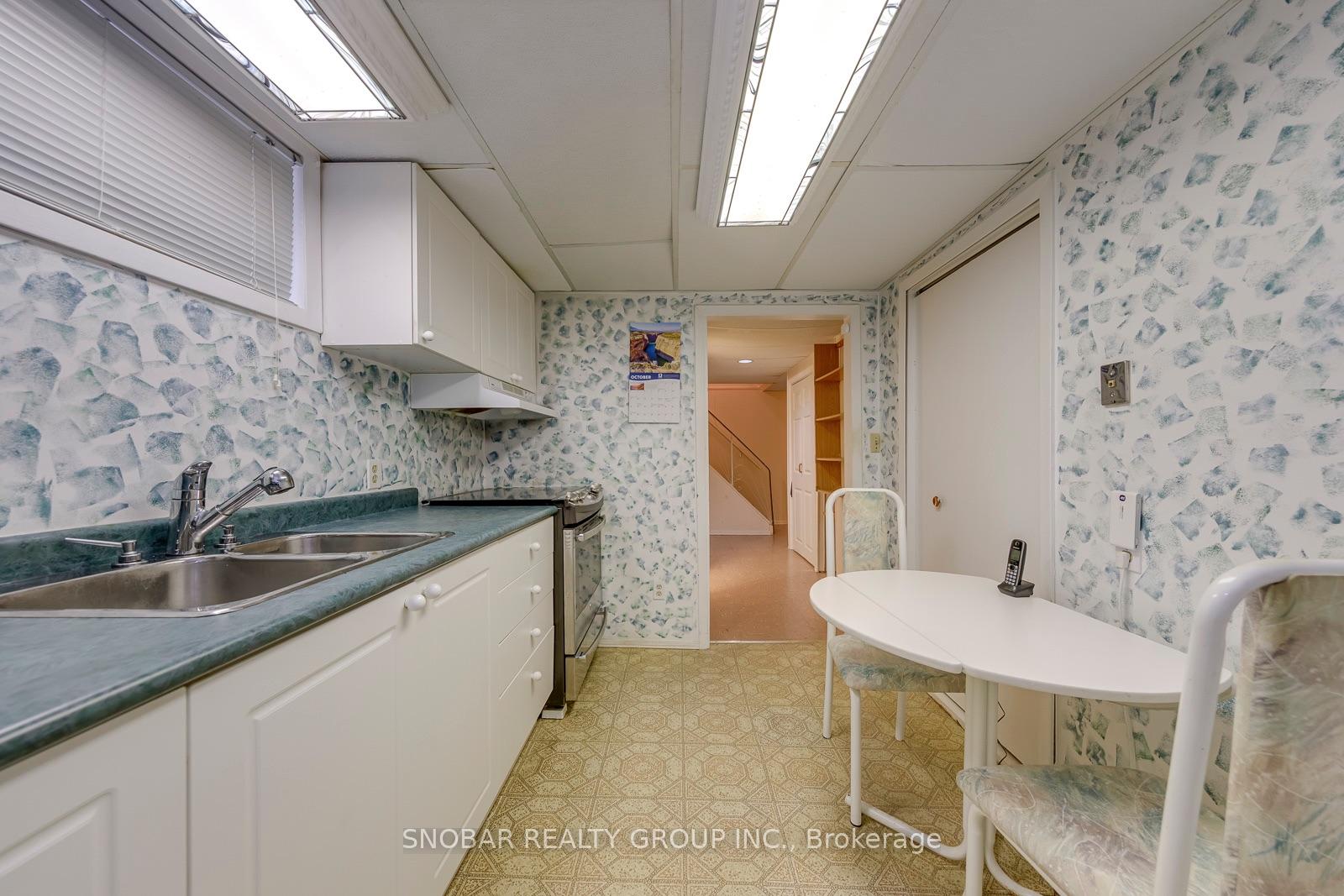 Photo 17 of 48 Sedgebrook Crescent, Etobicoke, Eringate-Centennial-West Deane — HOMEH