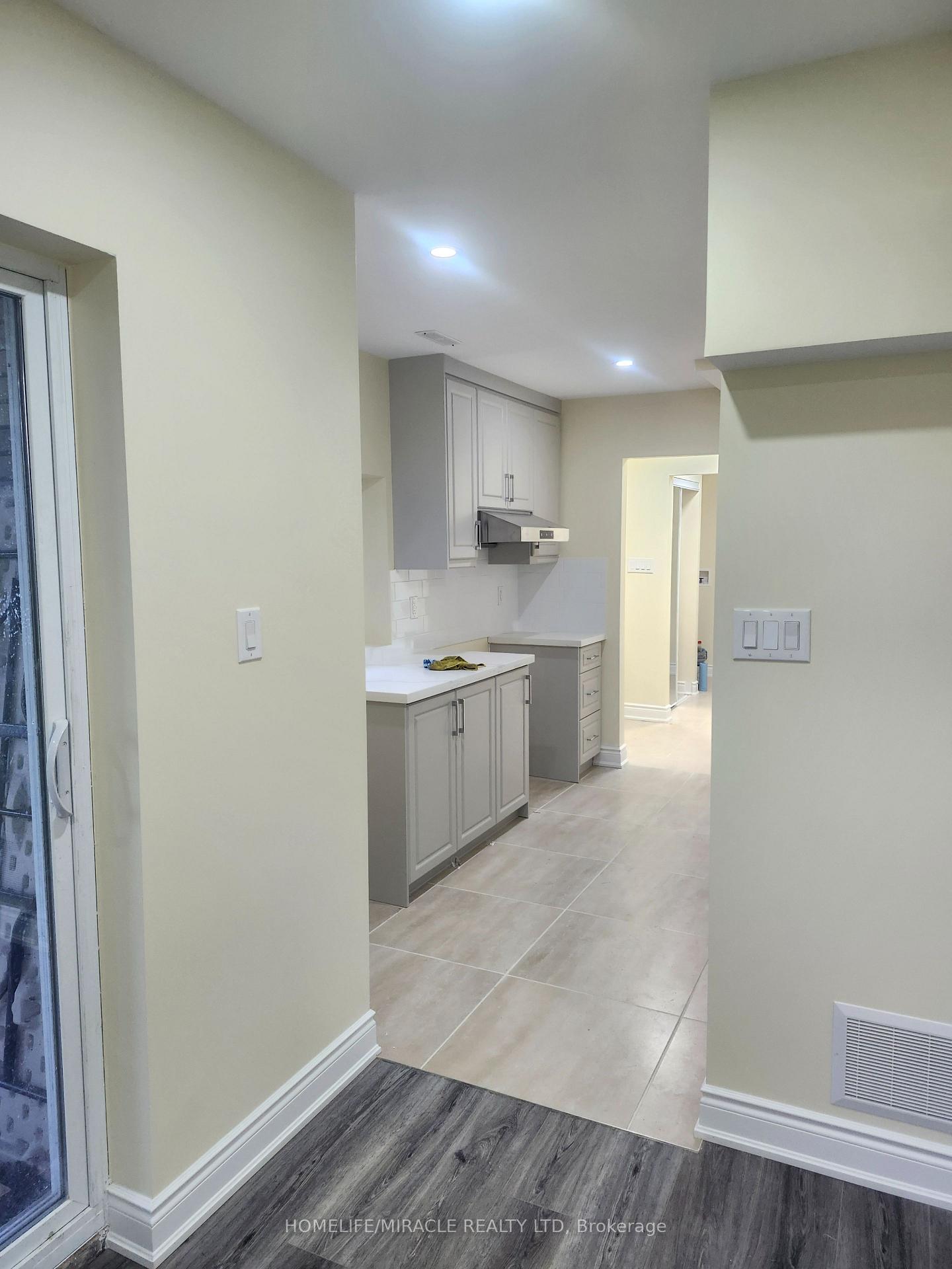 Photo 3 of Unit Basement, 6 Wall Court, Barrie, Cundles East — HOMEH