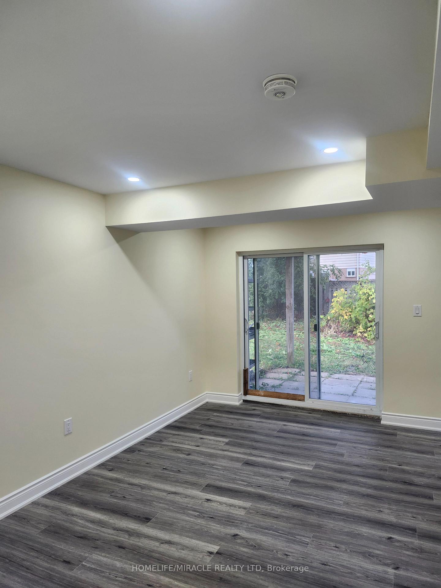 Photo 4 of Unit Basement, 6 Wall Court, Barrie, Cundles East — HOMEH