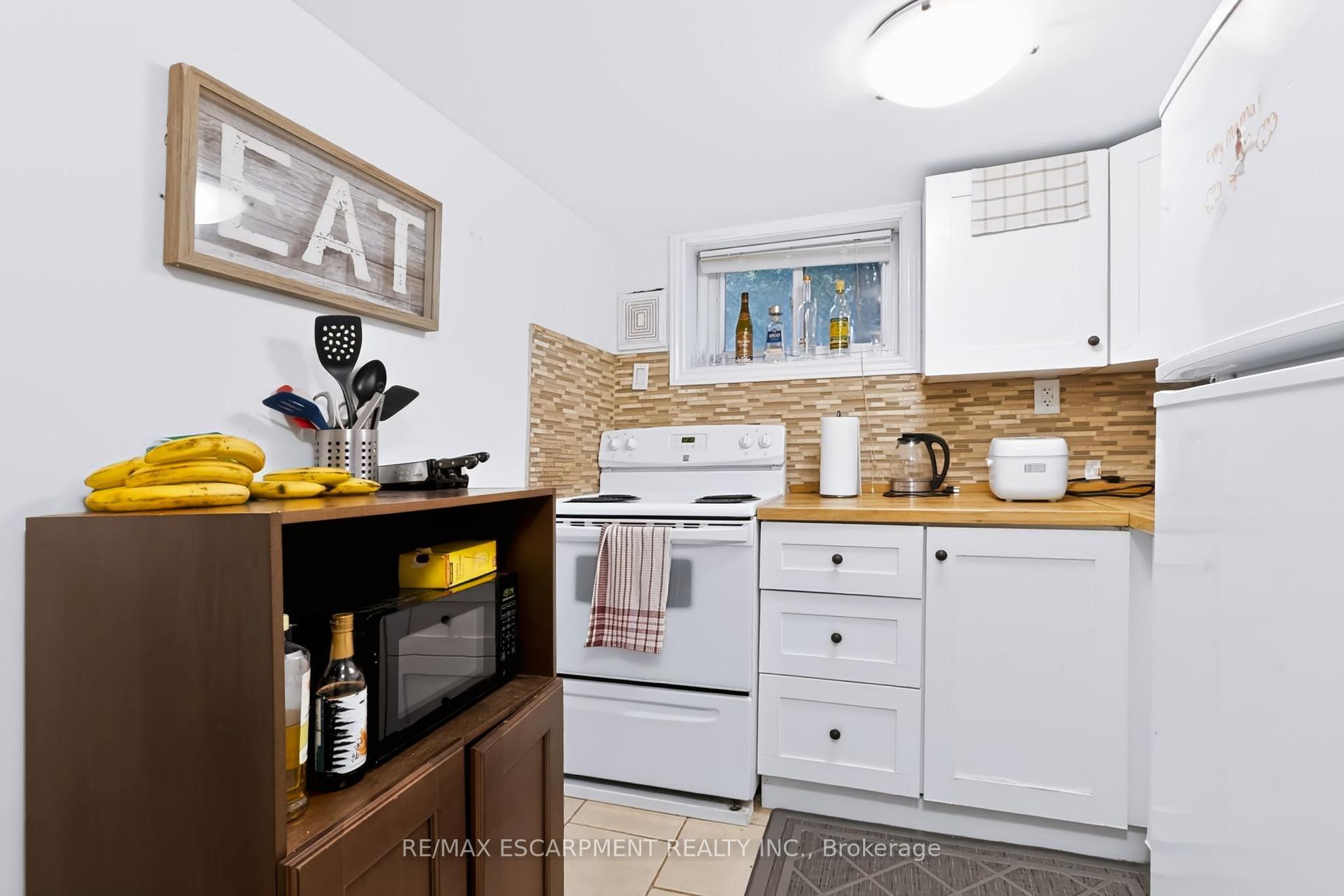 Photo 23 of 23 Forsyth Avenue S, Hamilton, Westdale — HOMEH