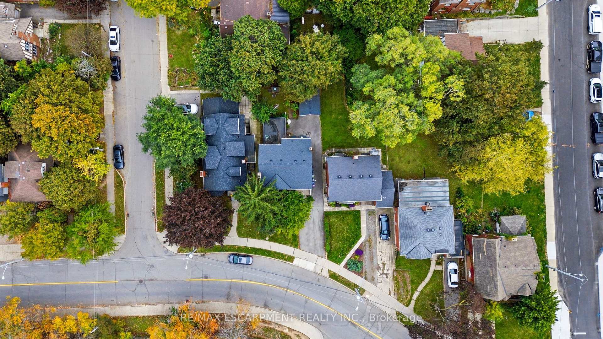 Photo 44 of 23 Forsyth Avenue S, Hamilton, Westdale — HOMEH