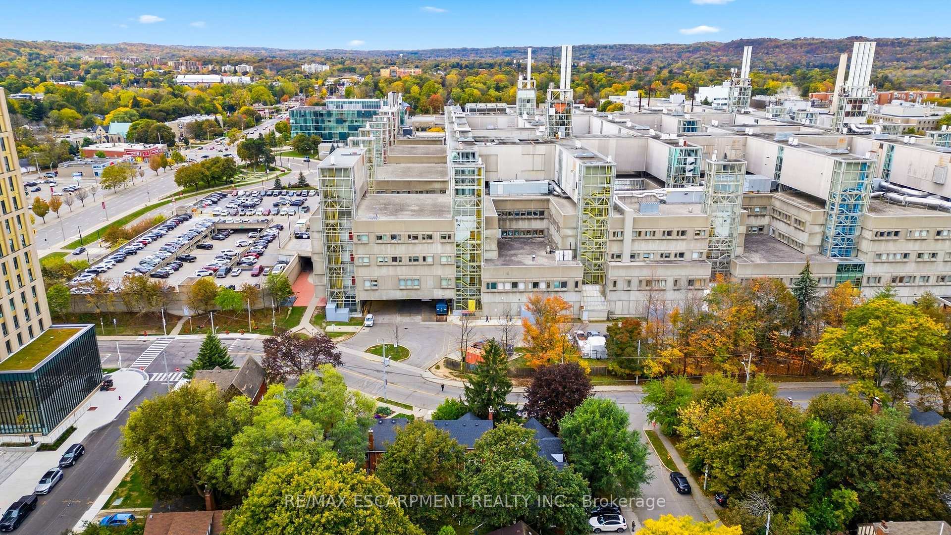 Photo 48 of 23 Forsyth Avenue S, Hamilton, Westdale — HOMEH