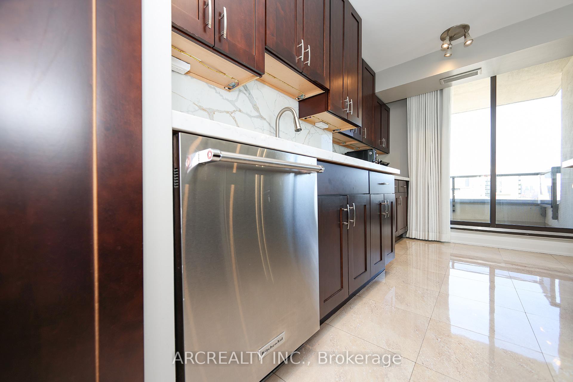 Photo 25 of Unit 2401, 50 Quebec Avenue, Toronto, High Park North — HOMEH
