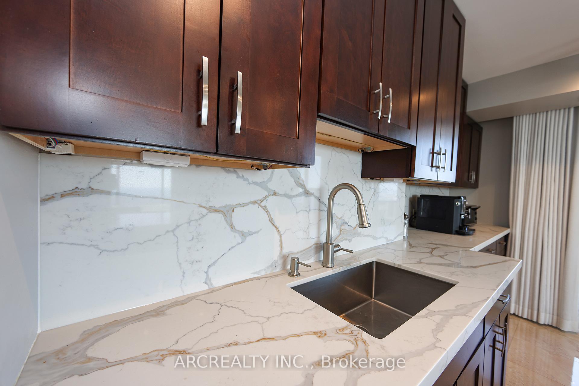 Photo 26 of Unit 2401, 50 Quebec Avenue, Toronto, High Park North — HOMEH