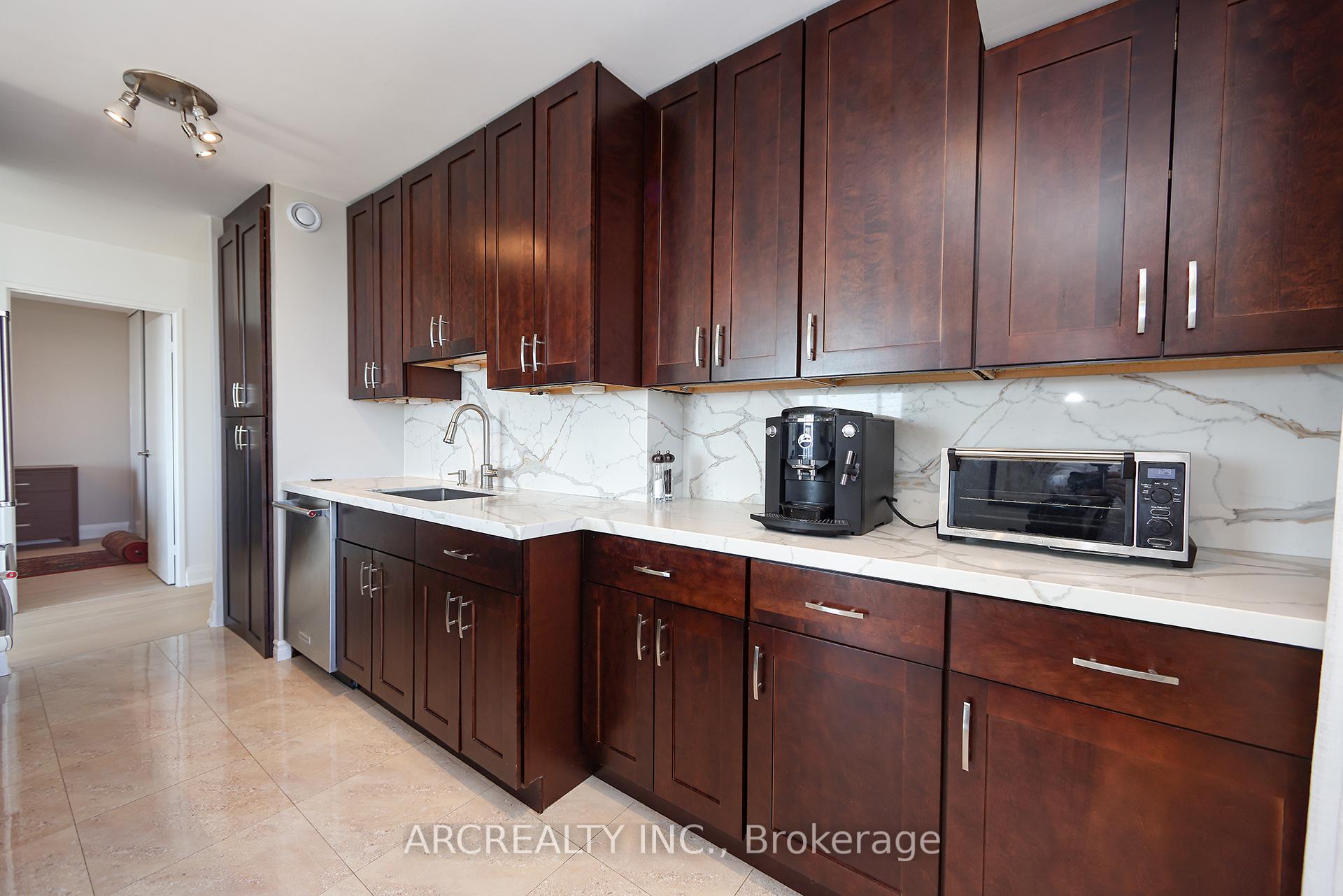 Photo 28 of Unit 2401, 50 Quebec Avenue, Toronto, High Park North — HOMEH