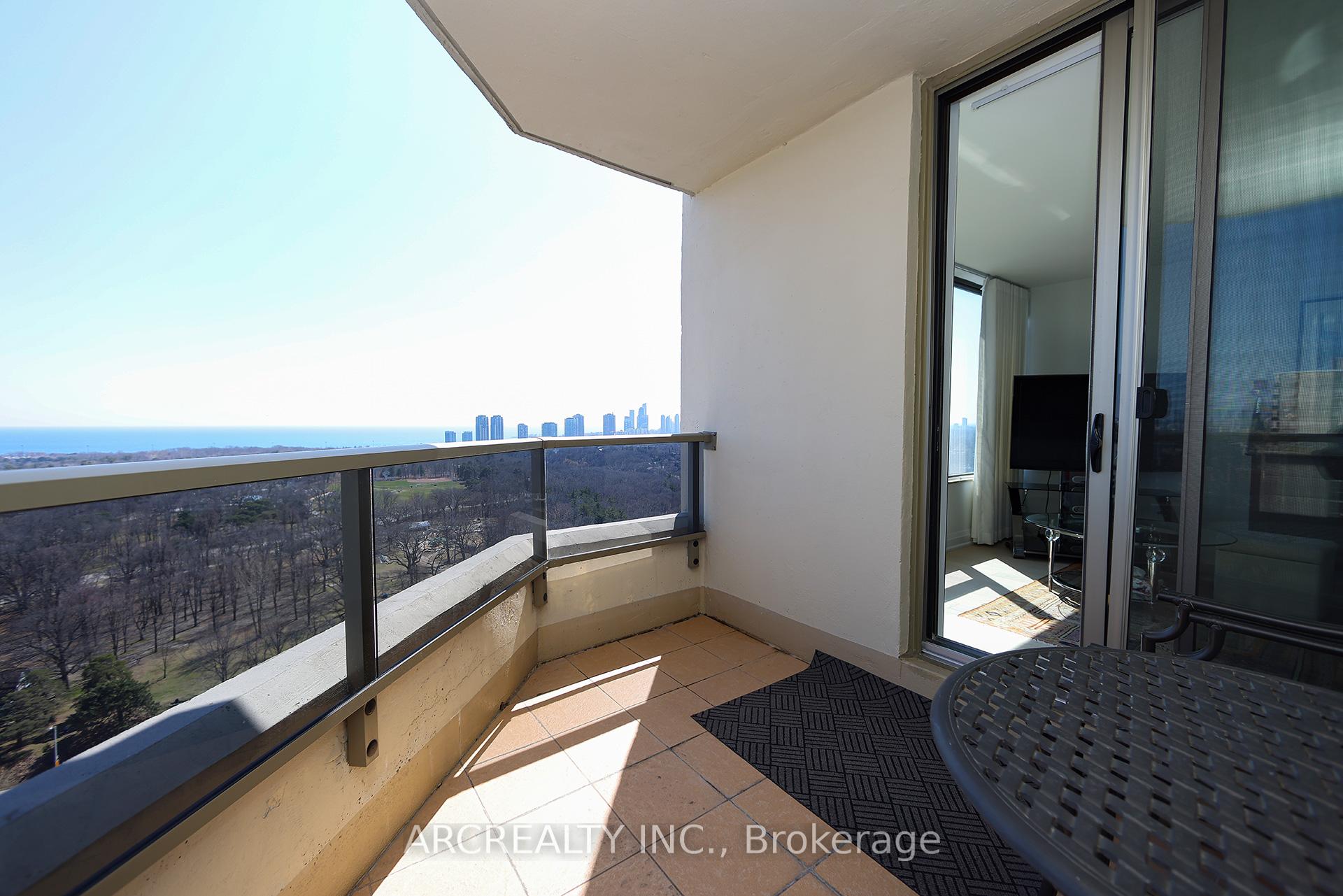 Photo 30 of Unit 2401, 50 Quebec Avenue, Toronto, High Park North — HOMEH