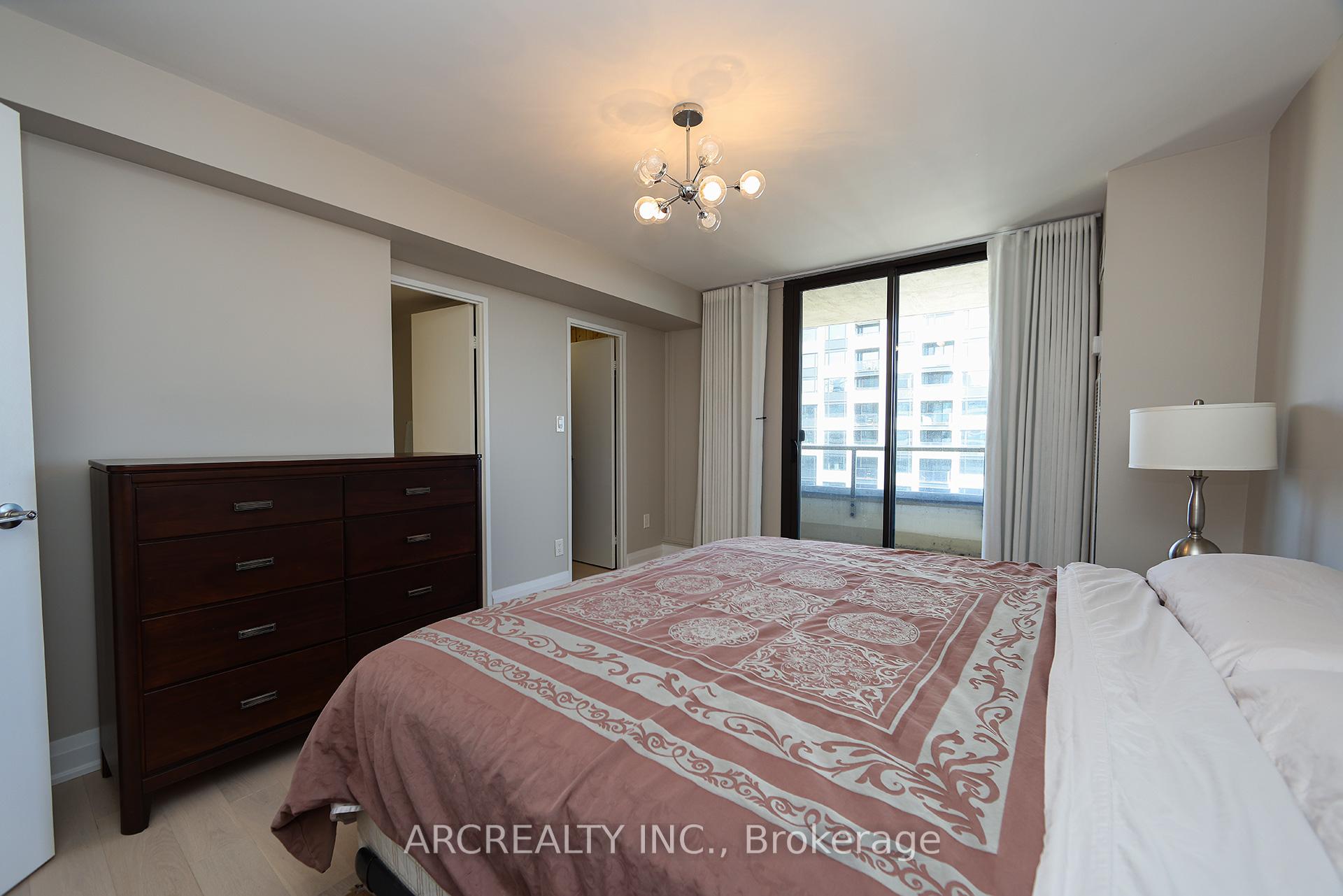 Photo 36 of Unit 2401, 50 Quebec Avenue, Toronto, High Park North — HOMEH