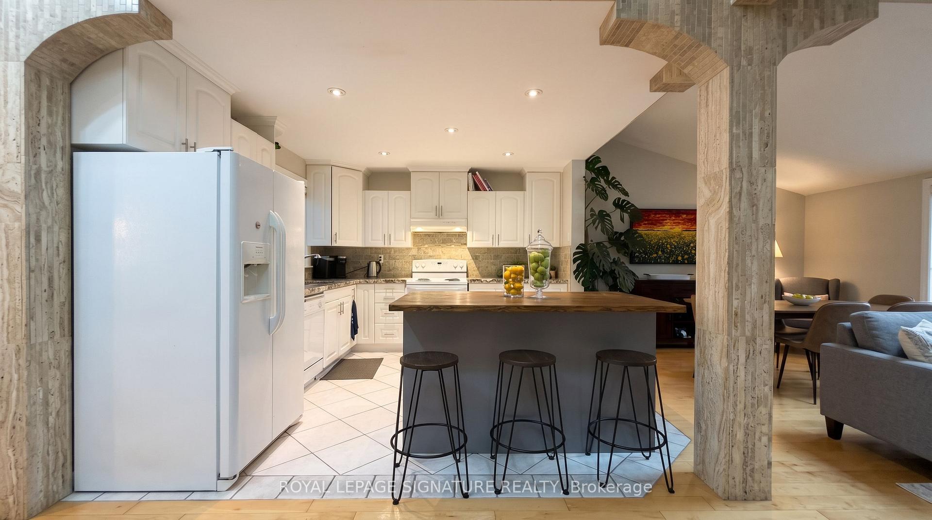 Photo 13 of 4196 Pheasant Run, Mississauga, Erin Mills — HOMEH