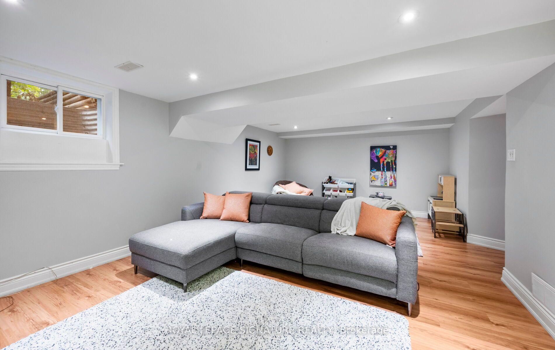 Photo 38 of 4196 Pheasant Run, Mississauga, Erin Mills — HOMEH