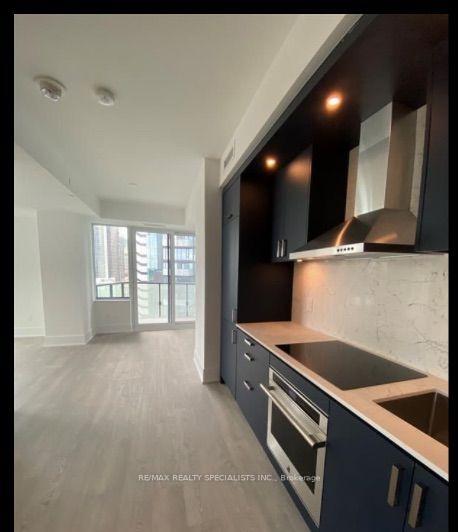Photo 4 of Unit 1706, 470 Front Street W, Toronto, Waterfront Communities — HOMEH