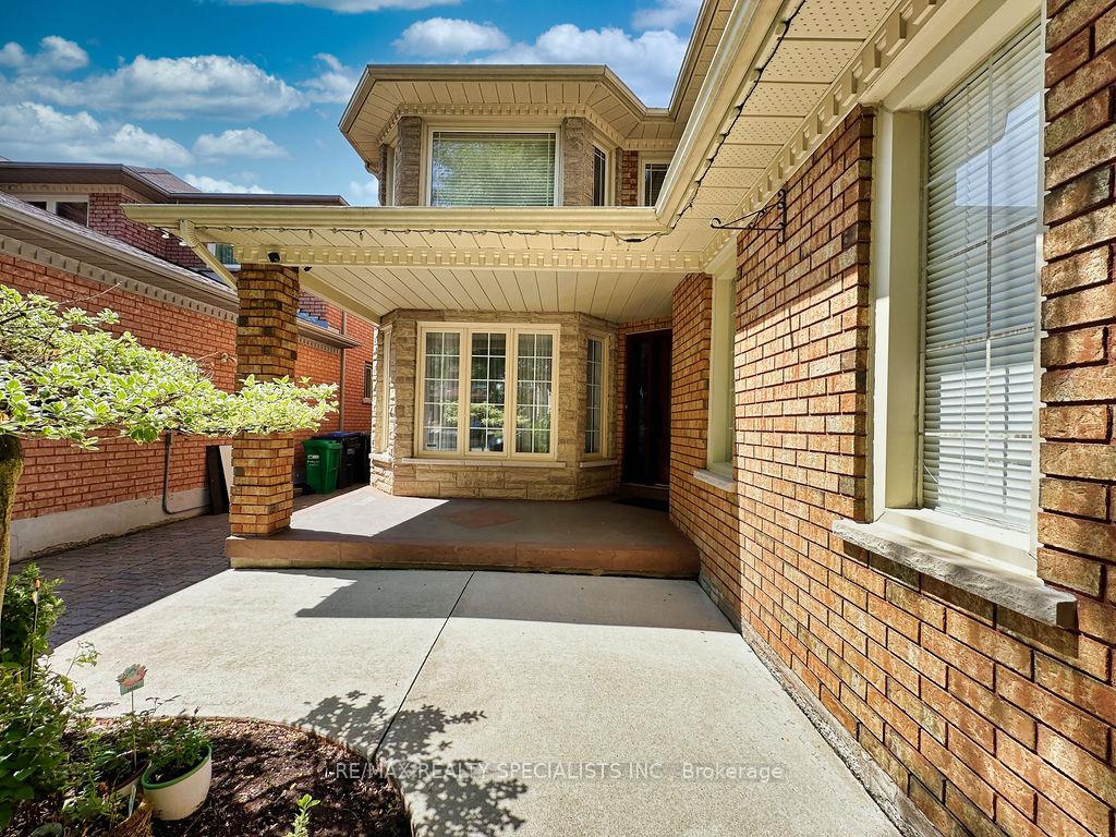 Photo 3 of 9 Siesta Court, Brampton, Sandringham-Wellington — HOMEH