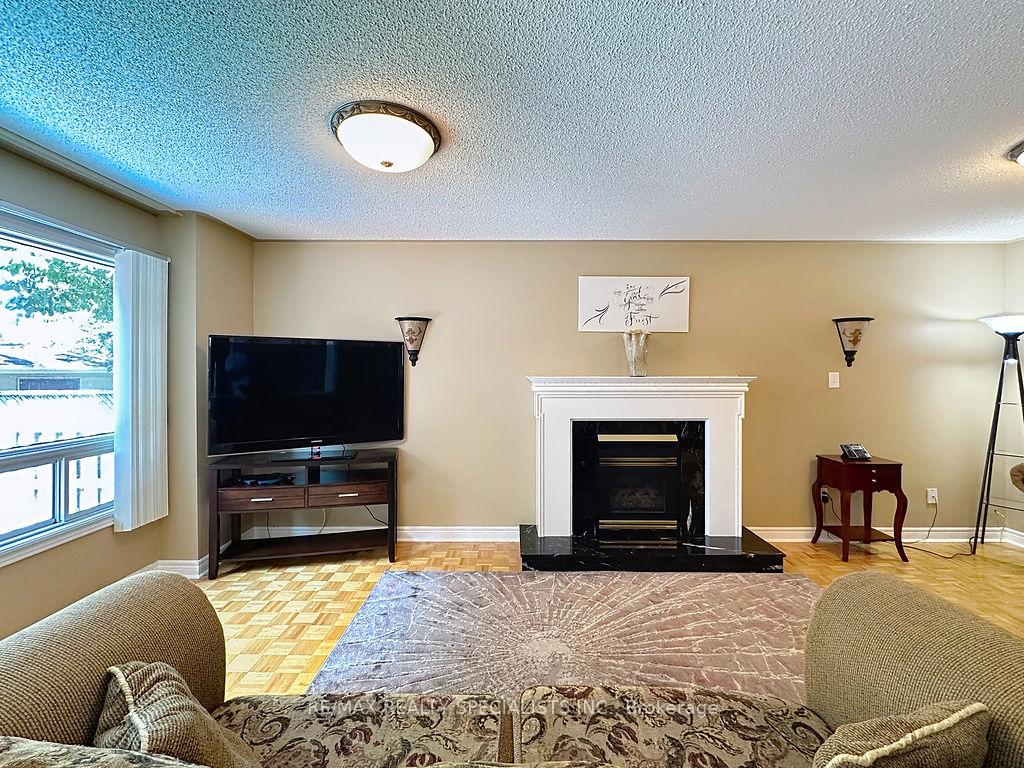 Photo 7 of 9 Siesta Court, Brampton, Sandringham-Wellington — HOMEH