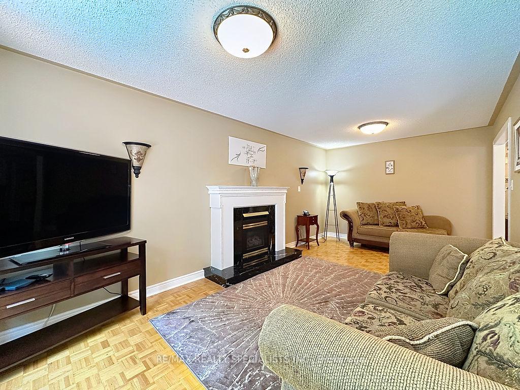 Photo 8 of 9 Siesta Court, Brampton, Sandringham-Wellington — HOMEH