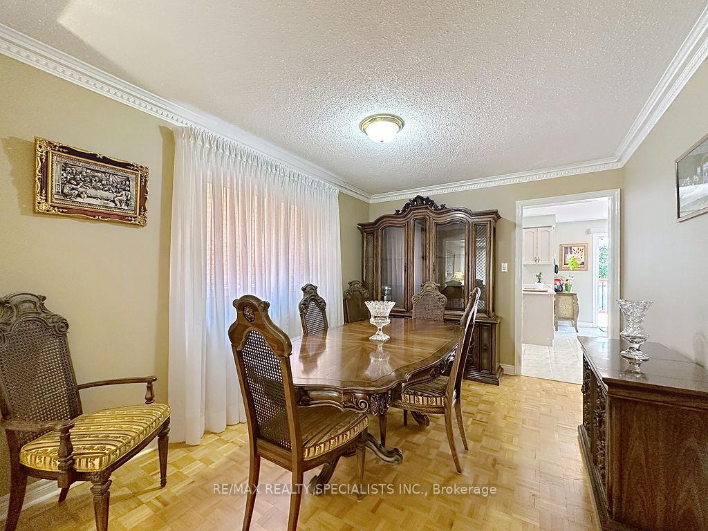Photo 10 of 9 Siesta Court, Brampton, Sandringham-Wellington — HOMEH