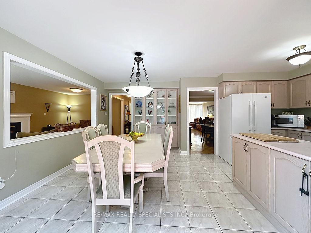 Photo 12 of 9 Siesta Court, Brampton, Sandringham-Wellington — HOMEH