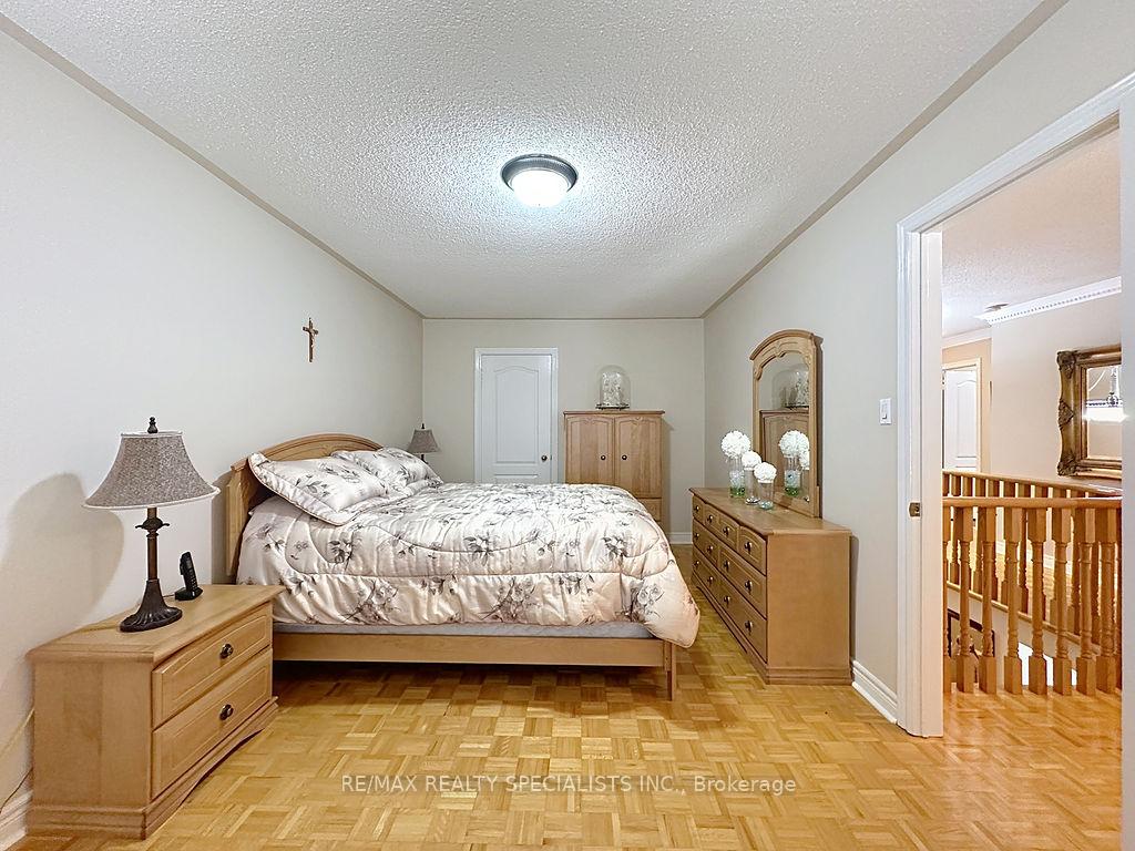 Photo 27 of 9 Siesta Court, Brampton, Sandringham-Wellington — HOMEH