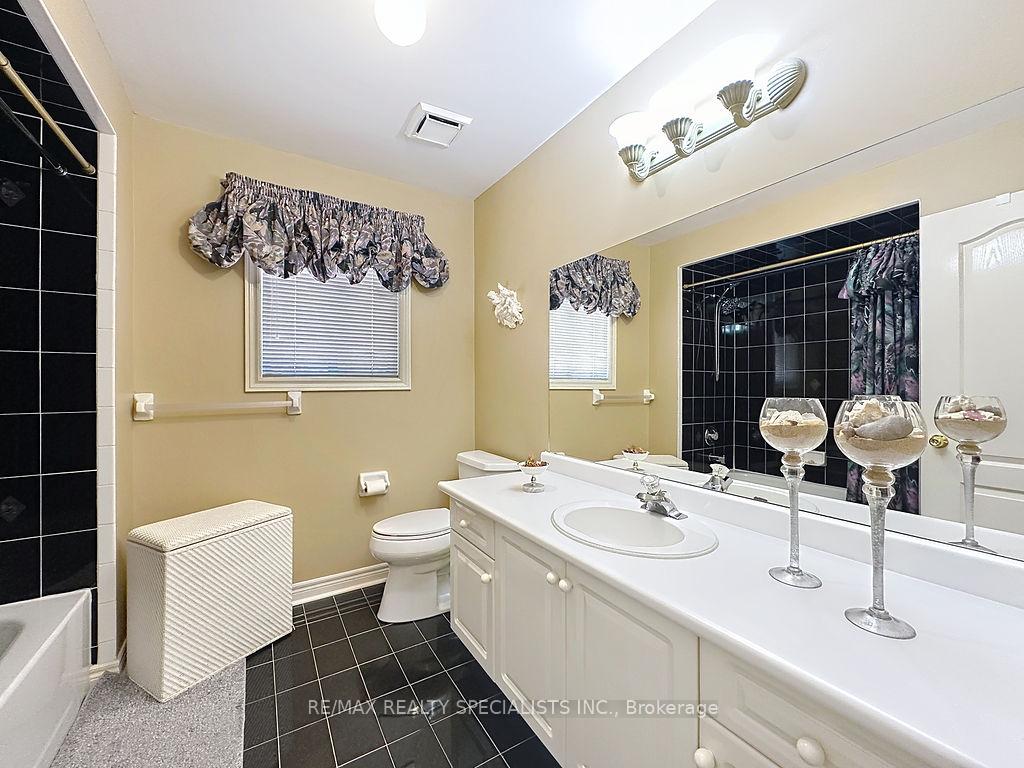 Photo 31 of 9 Siesta Court, Brampton, Sandringham-Wellington — HOMEH
