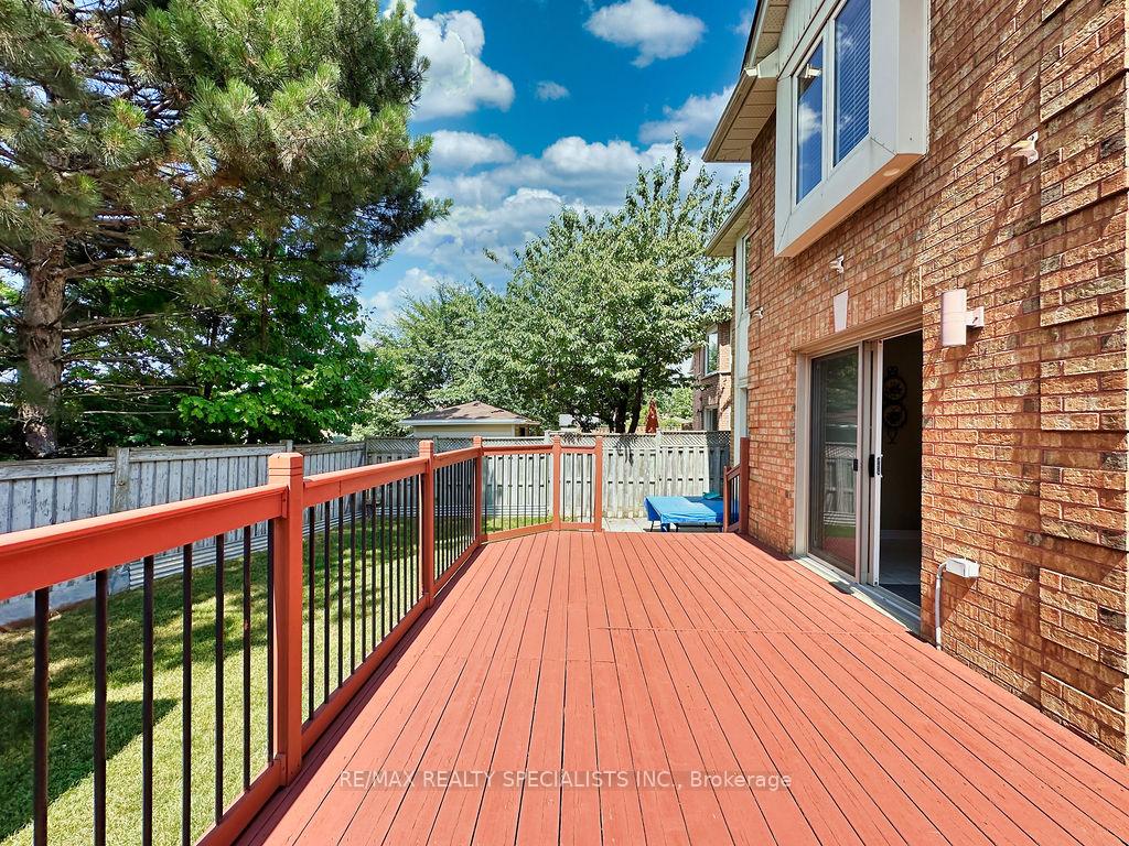 Photo 38 of 9 Siesta Court, Brampton, Sandringham-Wellington — HOMEH
