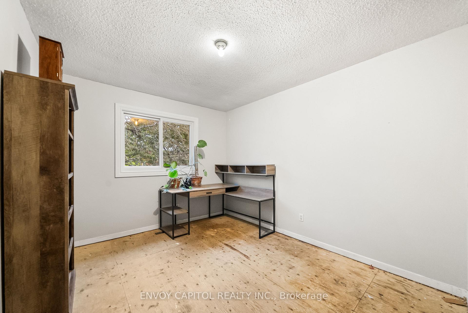 Photo 19 of 160 Fanshawe Drive, Brampton, Heart Lake West — HOMEH