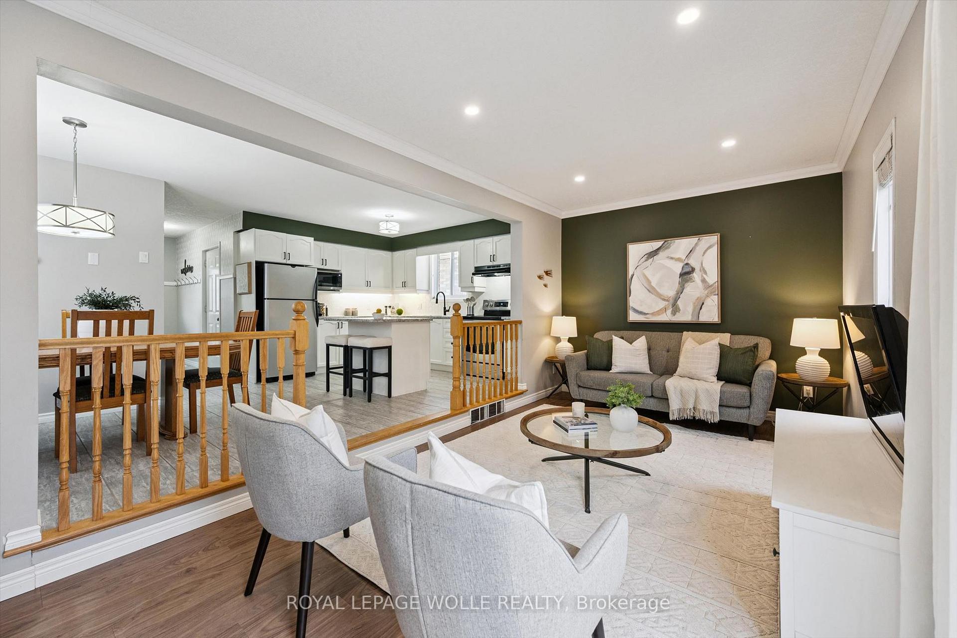 Photo 5 of 165 Cavelletti Court, Waterloo, Bridgeport — HOMEH