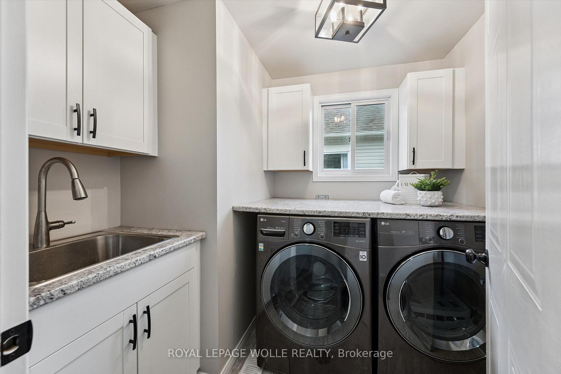 Photo 21 of 165 Cavelletti Court, Waterloo, Bridgeport — HOMEH