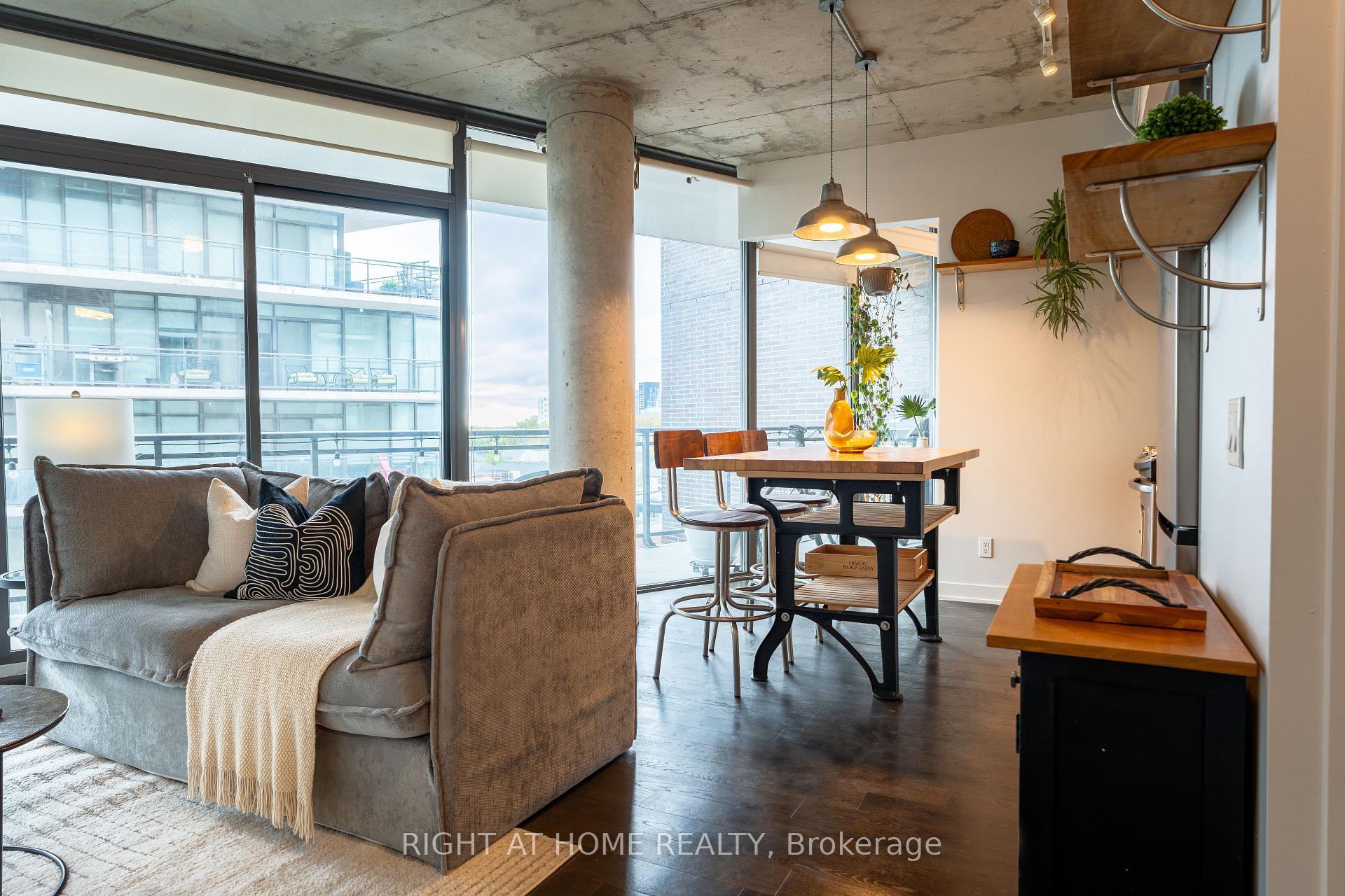 Photo 2 of Unit 702, 1201 Dundas Street E, Toronto, South Riverdale — HOMEH