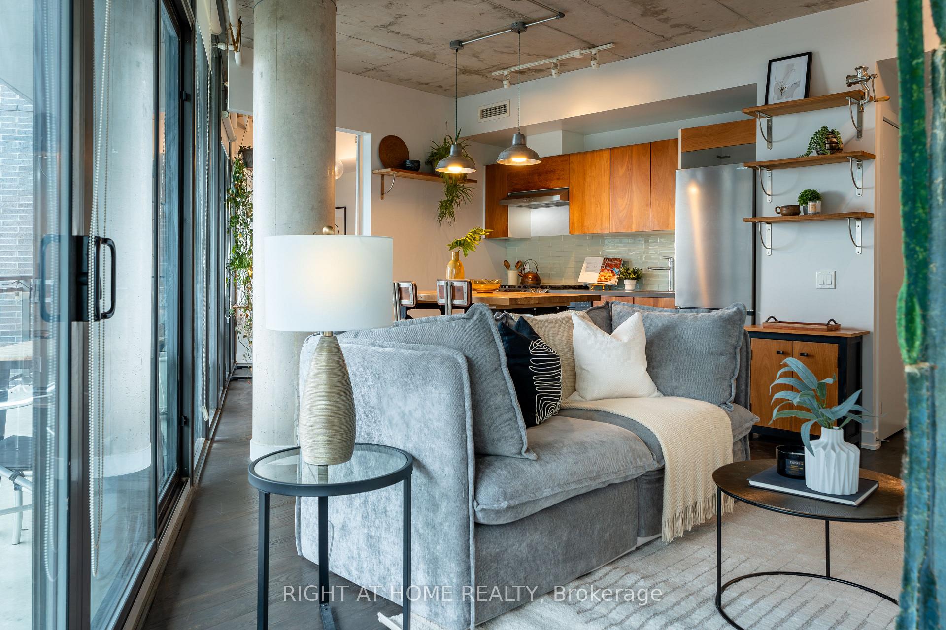 Photo 3 of Unit 702, 1201 Dundas Street E, Toronto, South Riverdale — HOMEH