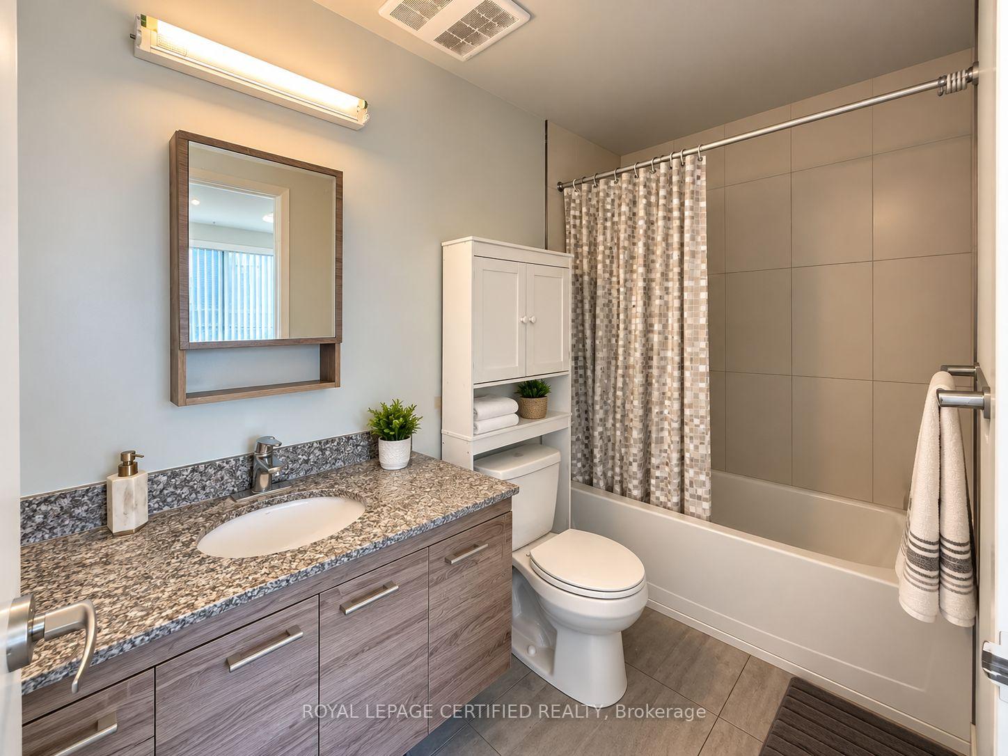 Photo 8 of Unit 1001, 318 Spruce Street S, Waterloo, Downtown Waterloo — HOMEH