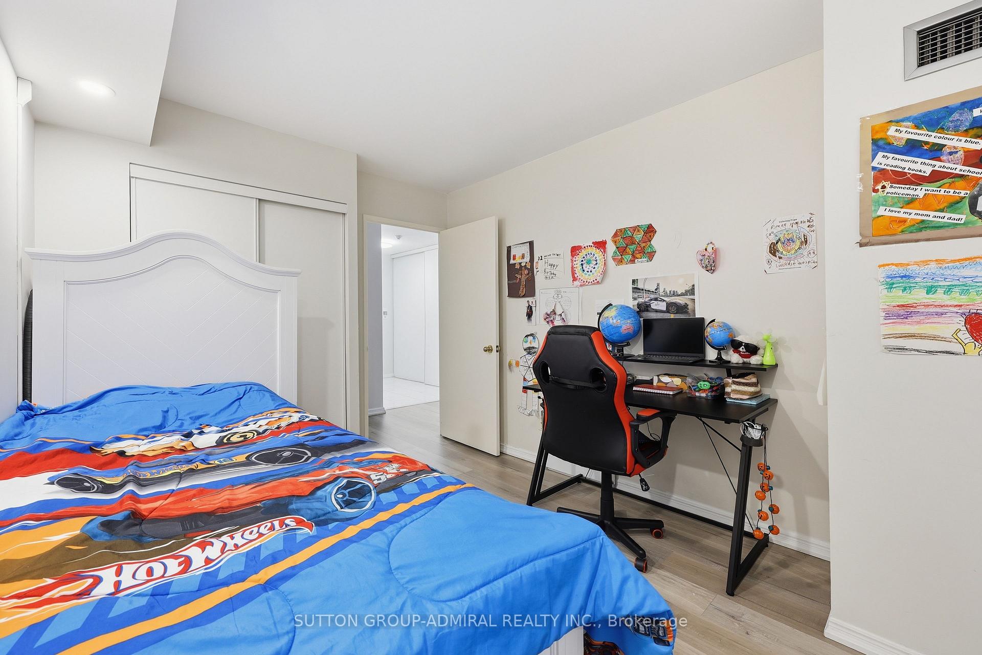 Photo 9 of Unit 211, 81 Townsgate Drive, Vaughan, Crestwood-Springfarm-Yorkhill — HOMEH