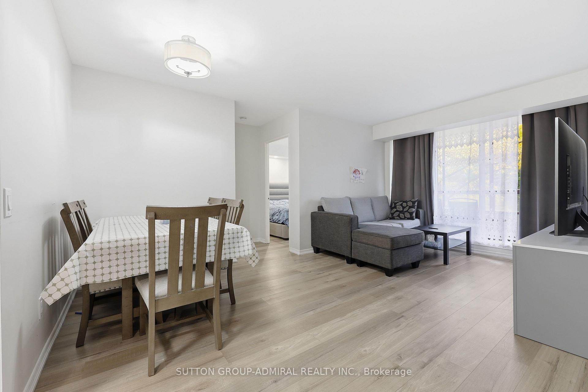 Photo 22 of Unit 211, 81 Townsgate Drive, Vaughan, Crestwood-Springfarm-Yorkhill — HOMEH