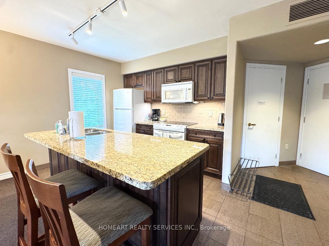 Photo 5 of Unit 2286, 90 Highland Drive, Oro-Medonte, Horseshoe Valley — HOMEH