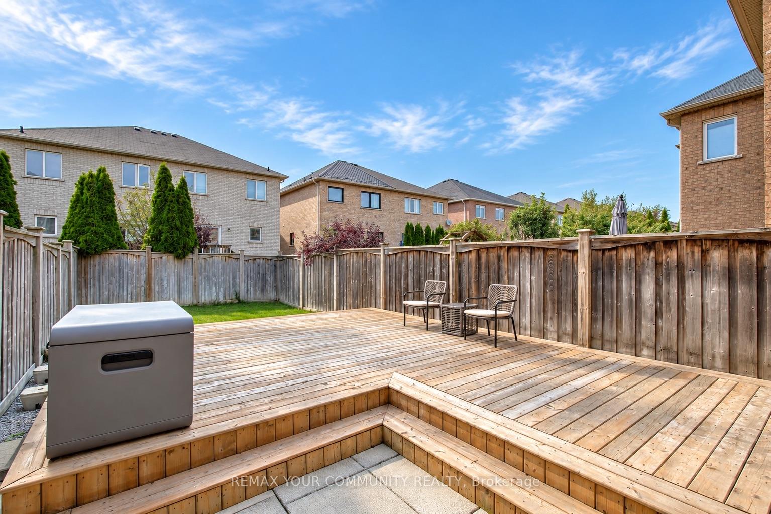 Photo 45 of 186 Lauderdale Drive, Vaughan, Patterson — HOMEH