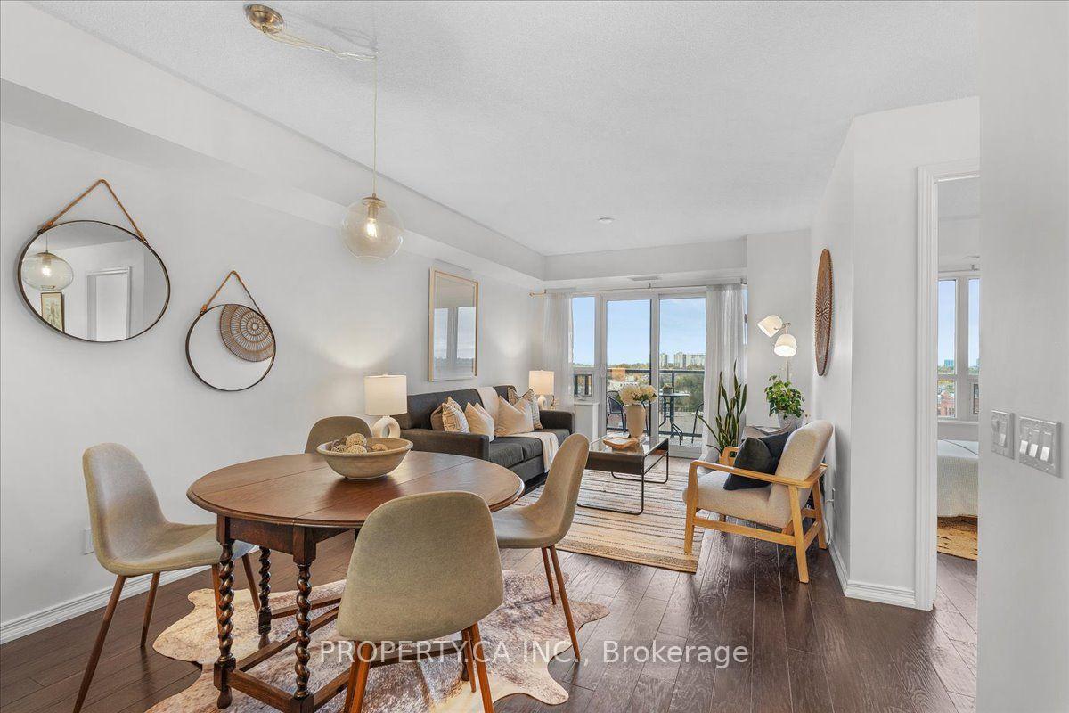 Photo 6 of Unit 822, 61 Heintzman Street, Toronto, Junction Area — HOMEH