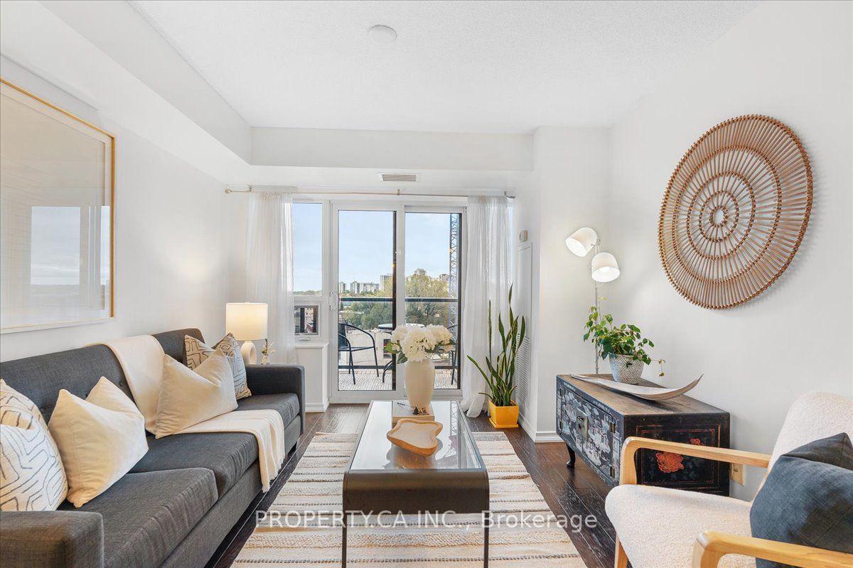 Photo 9 of Unit 822, 61 Heintzman Street, Toronto, Junction Area — HOMEH