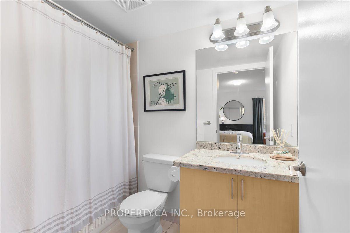 Photo 15 of Unit 822, 61 Heintzman Street, Toronto, Junction Area — HOMEH
