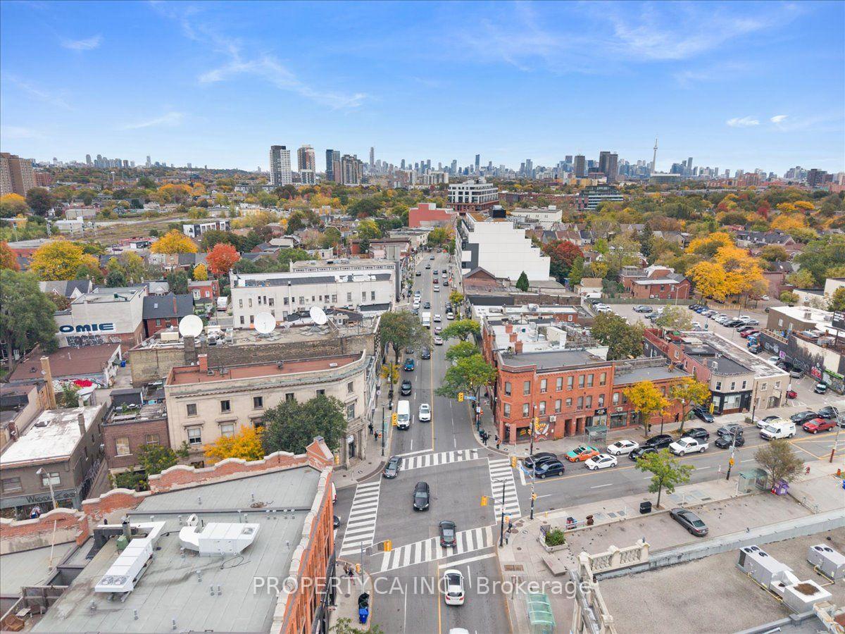 Photo 27 of Unit 822, 61 Heintzman Street, Toronto, Junction Area — HOMEH