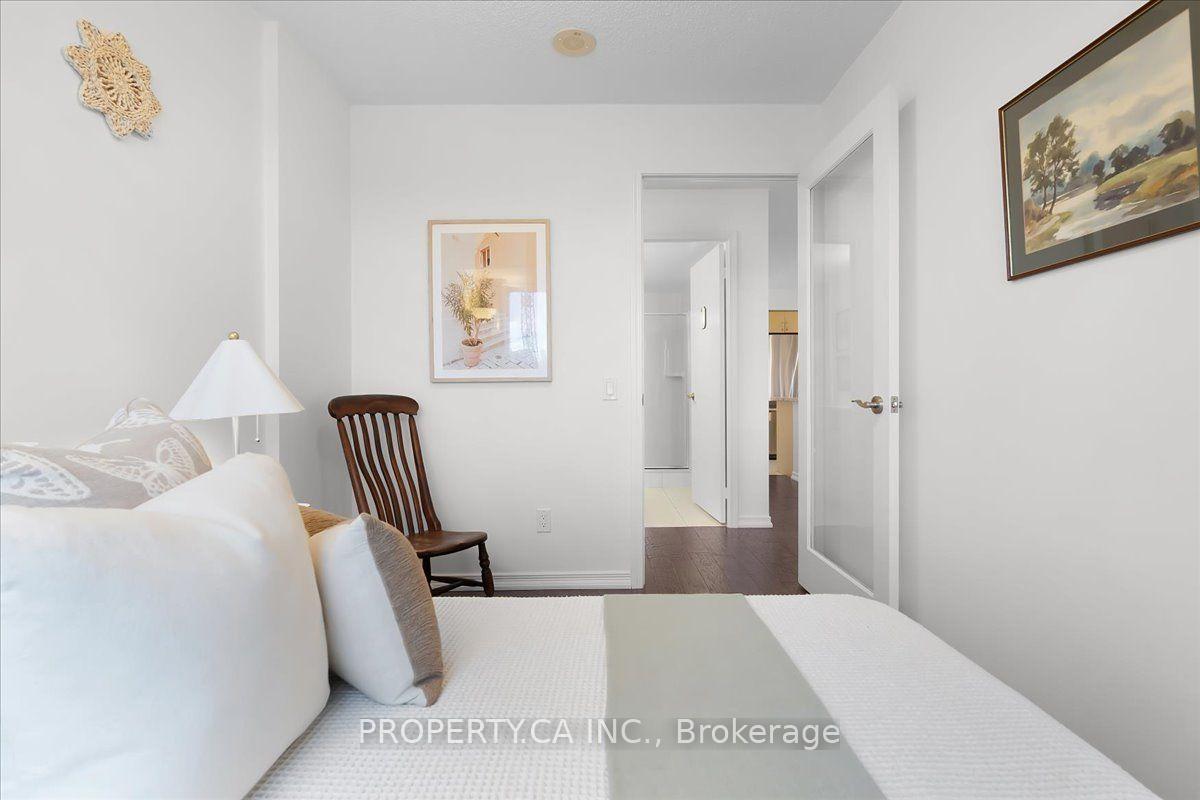 Photo 19 of Unit 822, 61 Heintzman Street, Toronto, Junction Area — HOMEH