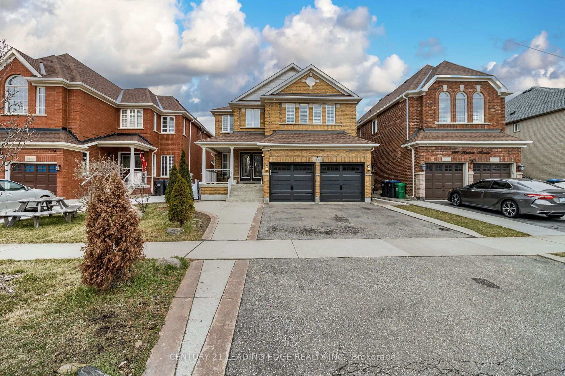 Photo 1 of 3562 Aquinas Avenue, Mississauga, Churchill Meadows — HOMEH