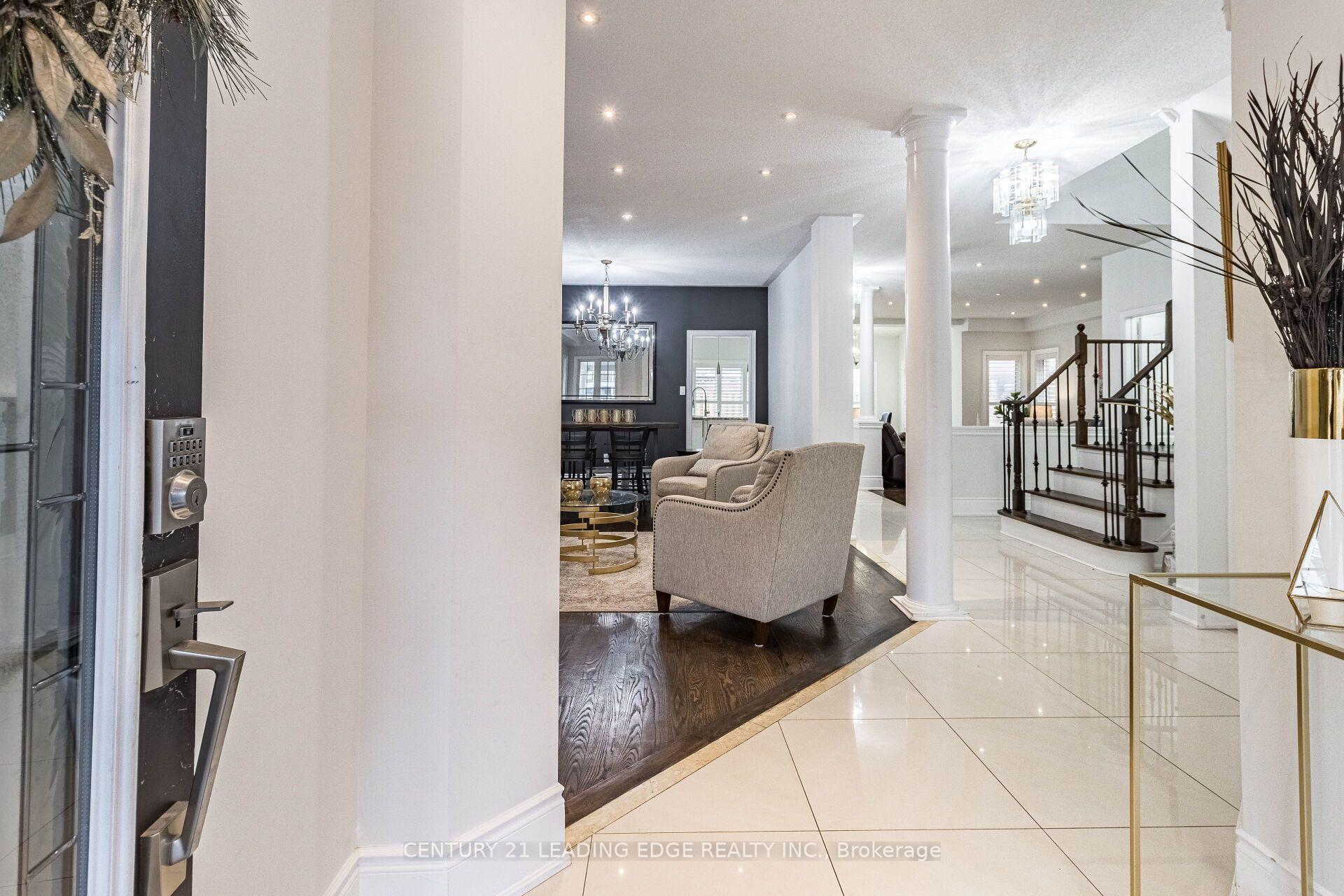 Photo 5 of 3562 Aquinas Avenue, Mississauga, Churchill Meadows — HOMEH