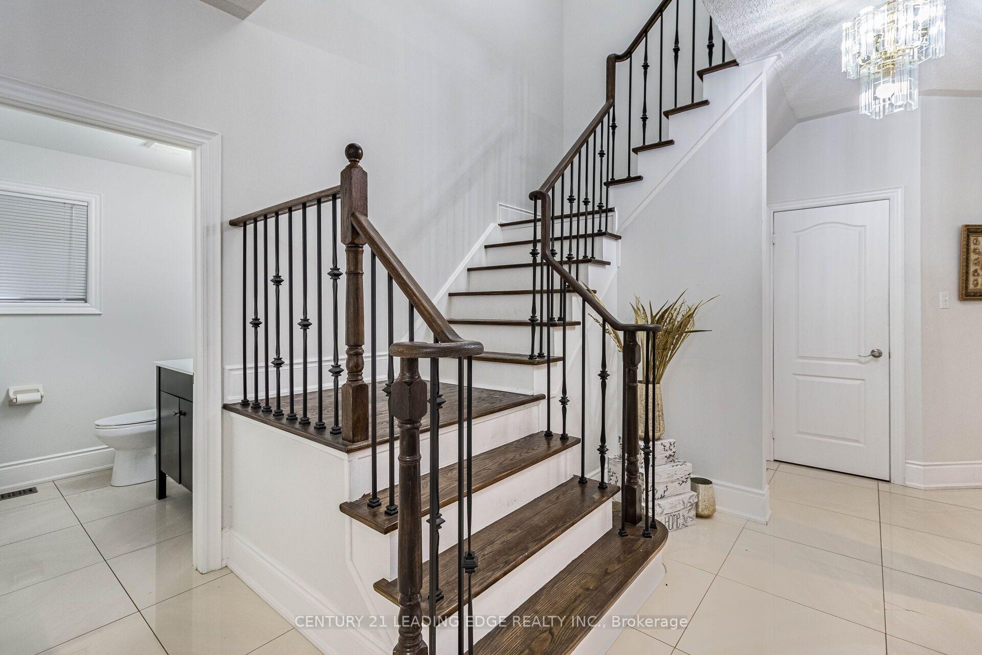 Photo 10 of 3562 Aquinas Avenue, Mississauga, Churchill Meadows — HOMEH
