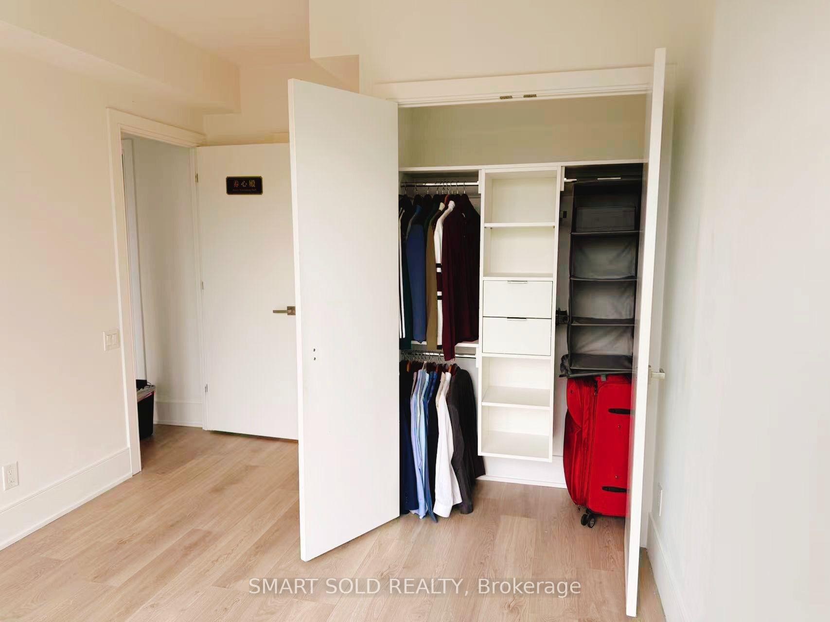 Photo 7 of Unit 817, 3 Gloucester Street, Toronto, Church-Yonge Corridor — HOMEH