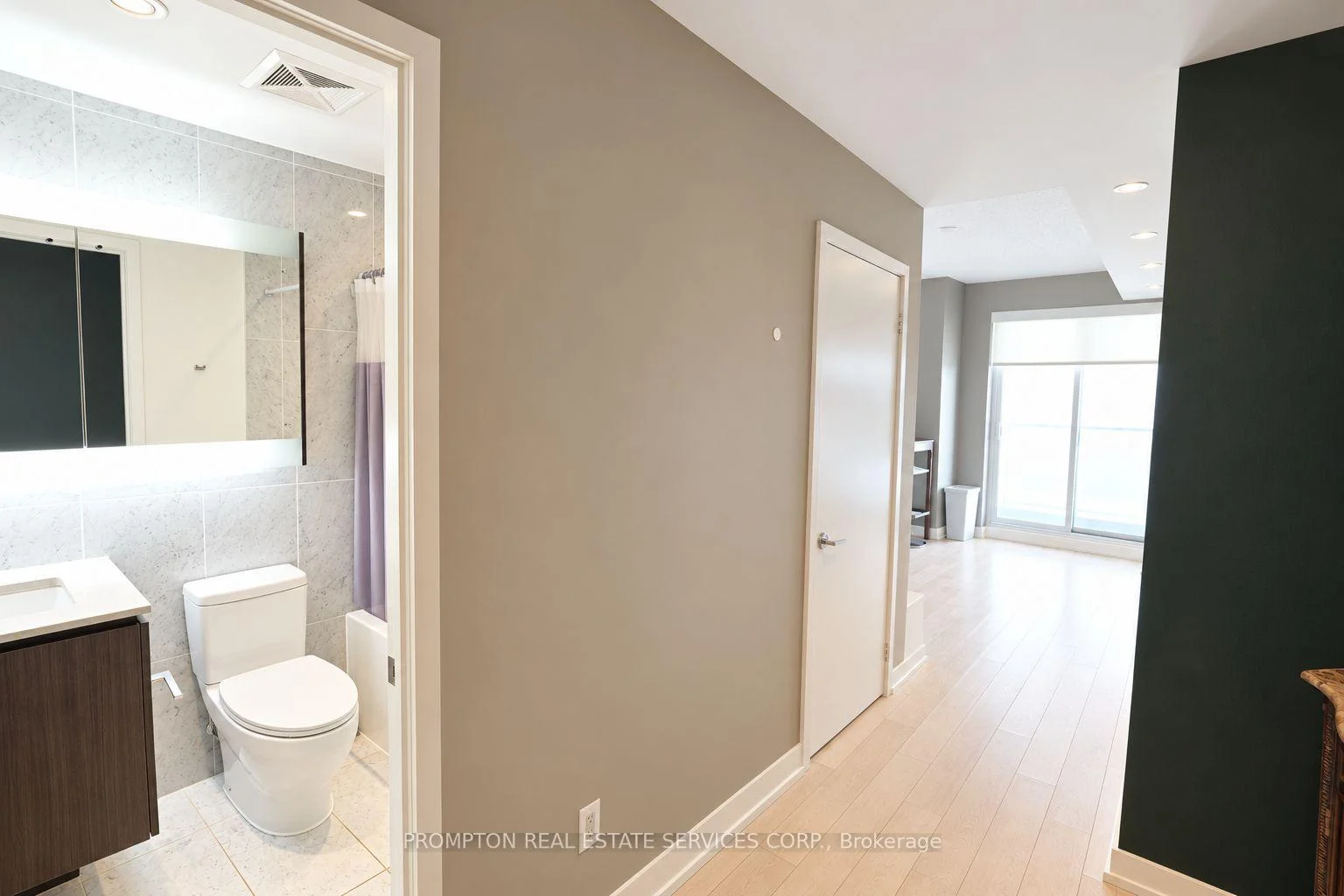 Photo 27 of Unit 3303, 117 McMahon Drive, North York, Bayview Village — HOMEH