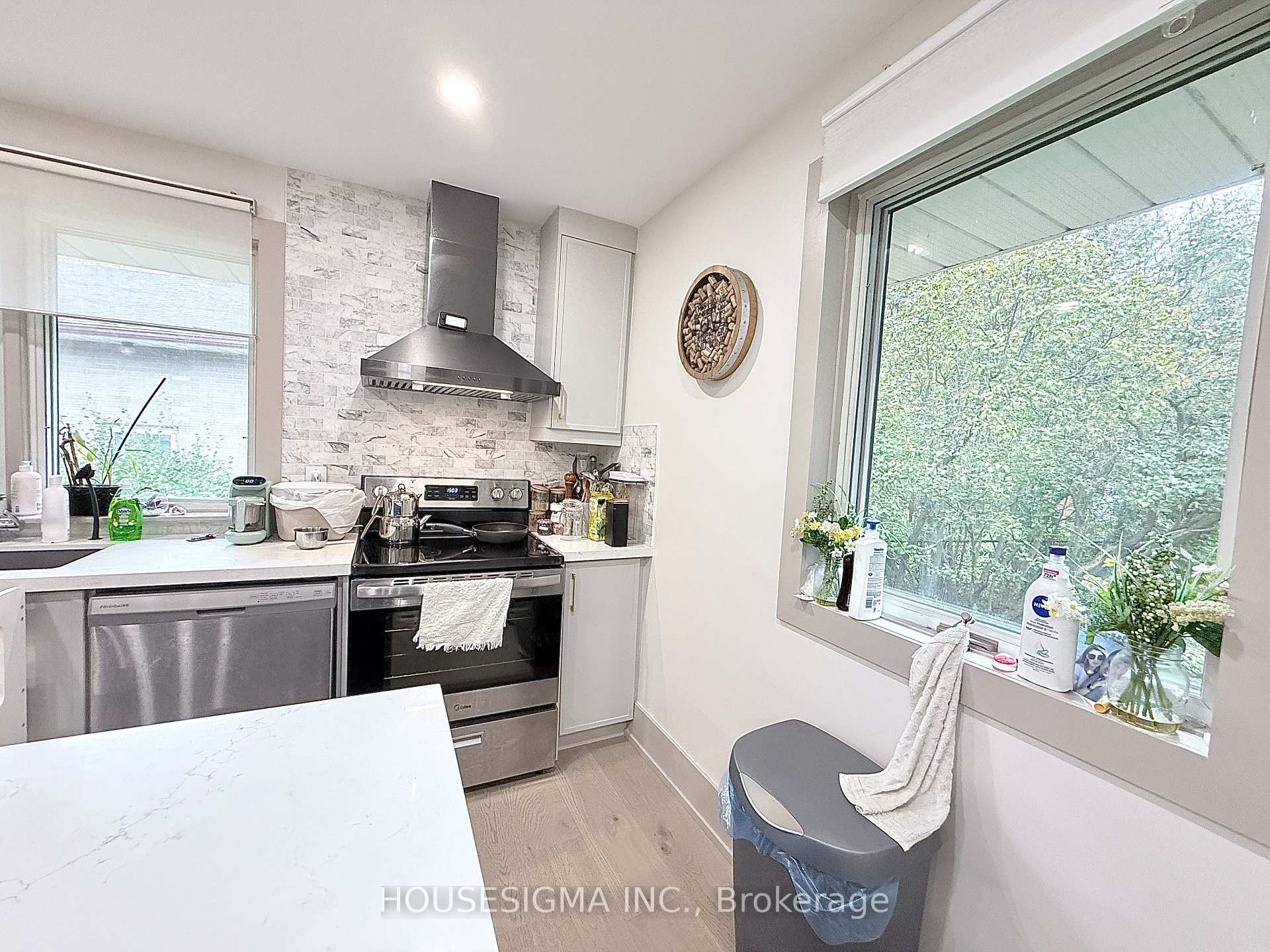 Photo 15 of 335 Lees Lane, Oakville, West — HOMEH