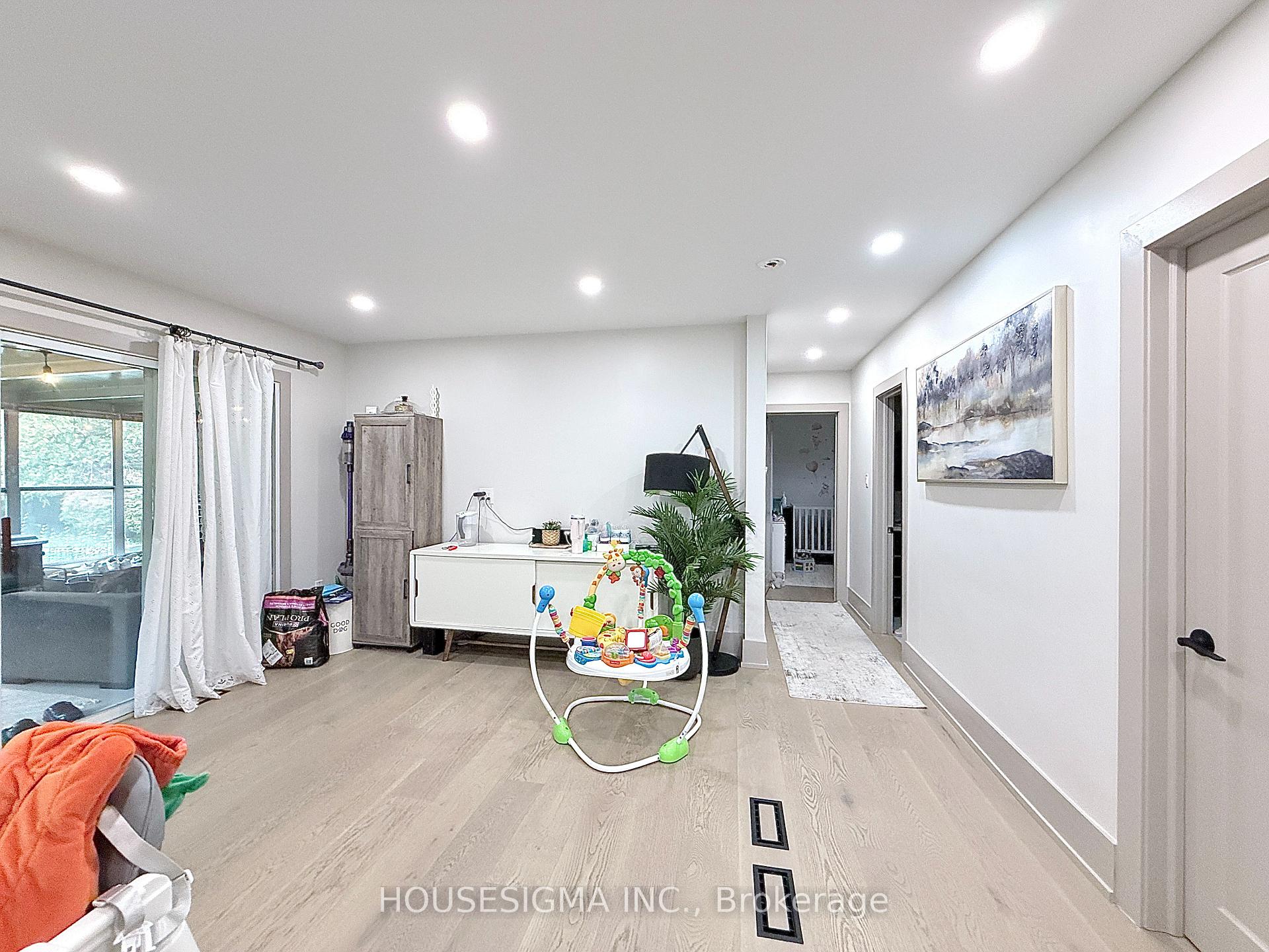 Photo 19 of 335 Lees Lane, Oakville, West — HOMEH