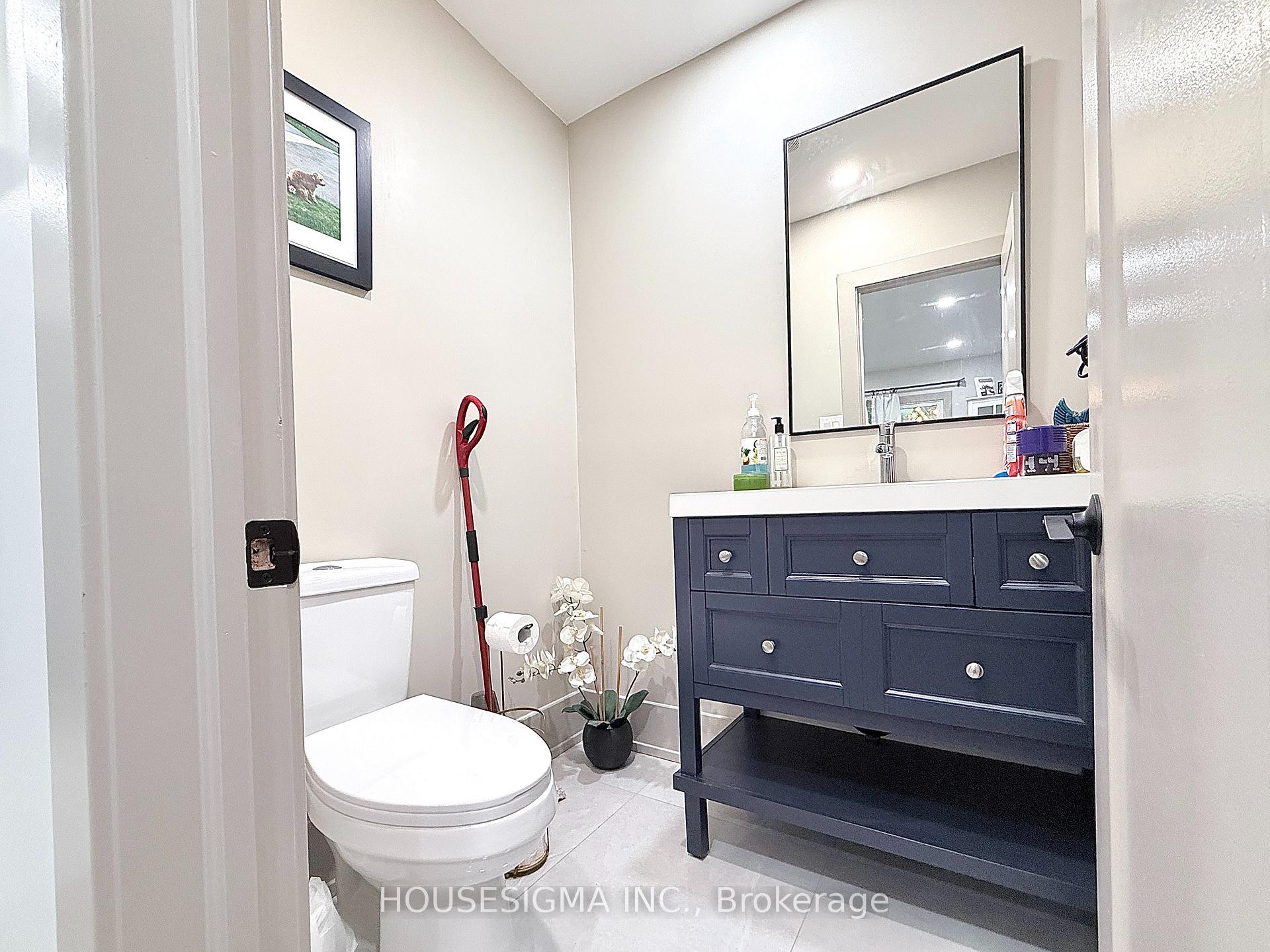 Photo 29 of 335 Lees Lane, Oakville, West — HOMEH