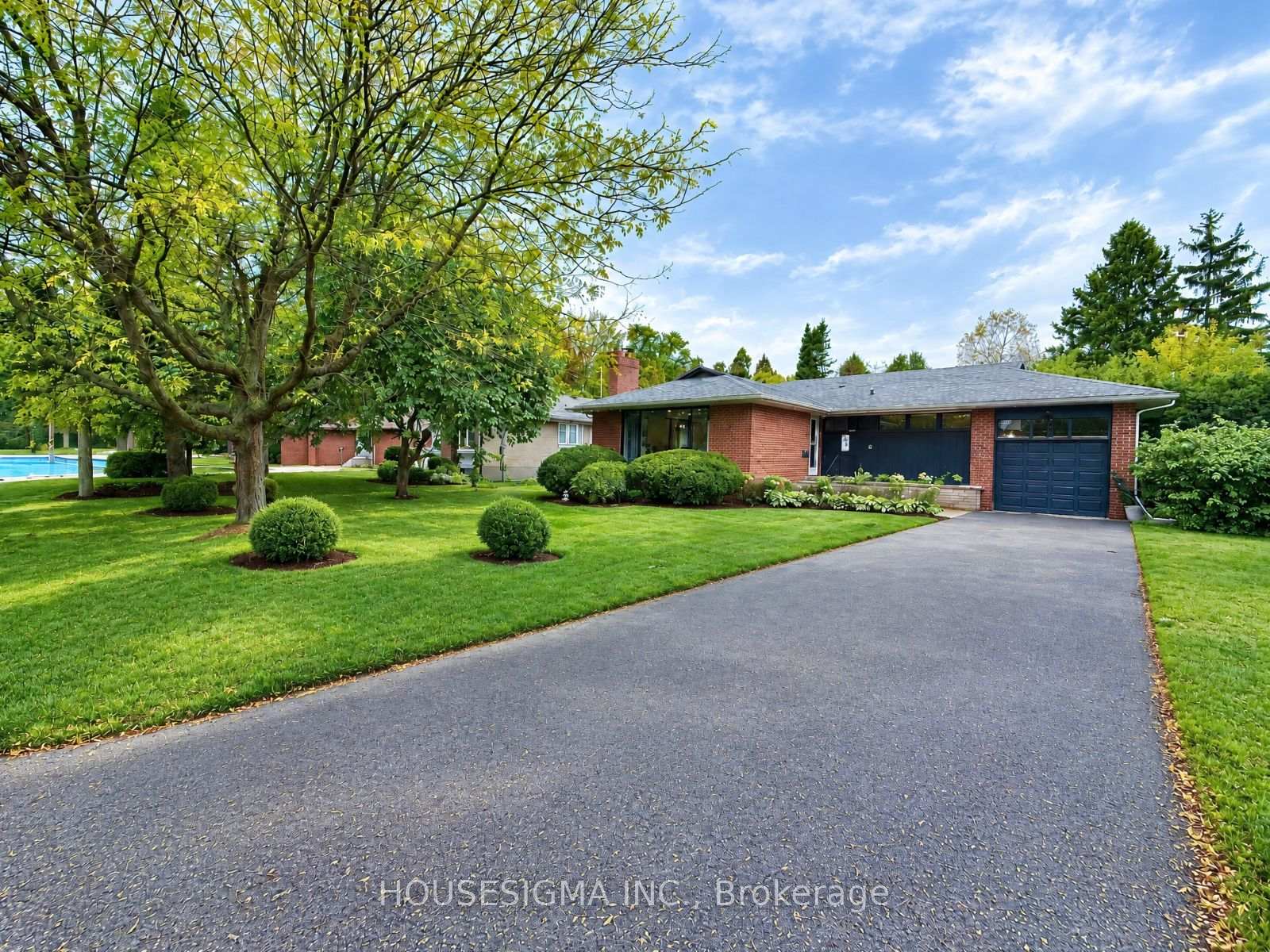 Photo 56 of 335 Lees Lane, Oakville, West — HOMEH