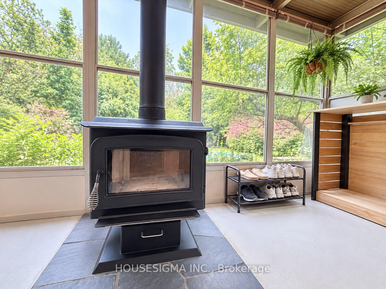 Photo 54 of 335 Lees Lane, Oakville, West — HOMEH