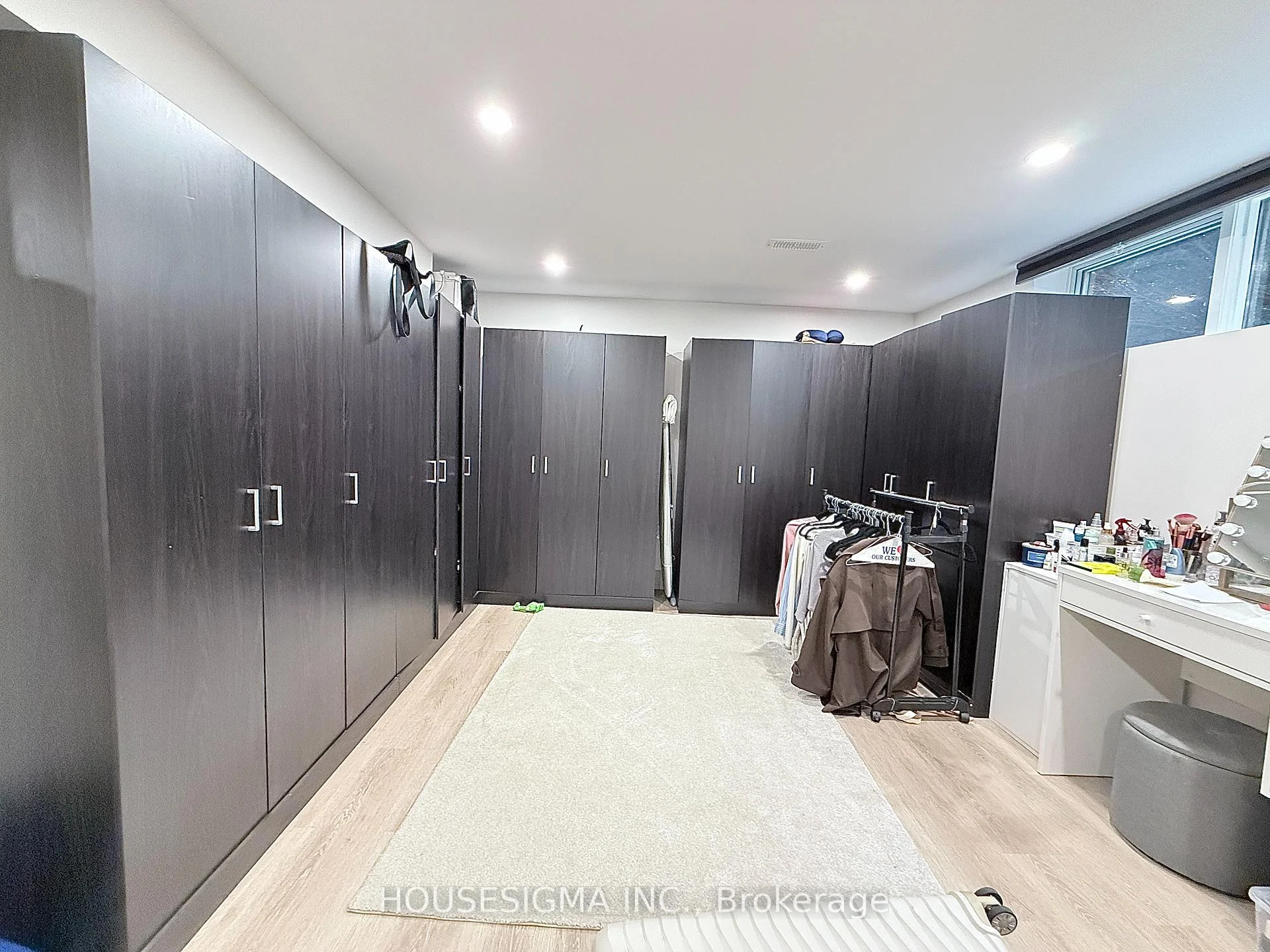 Photo 40 of 335 Lees Lane, Oakville, West — HOMEH